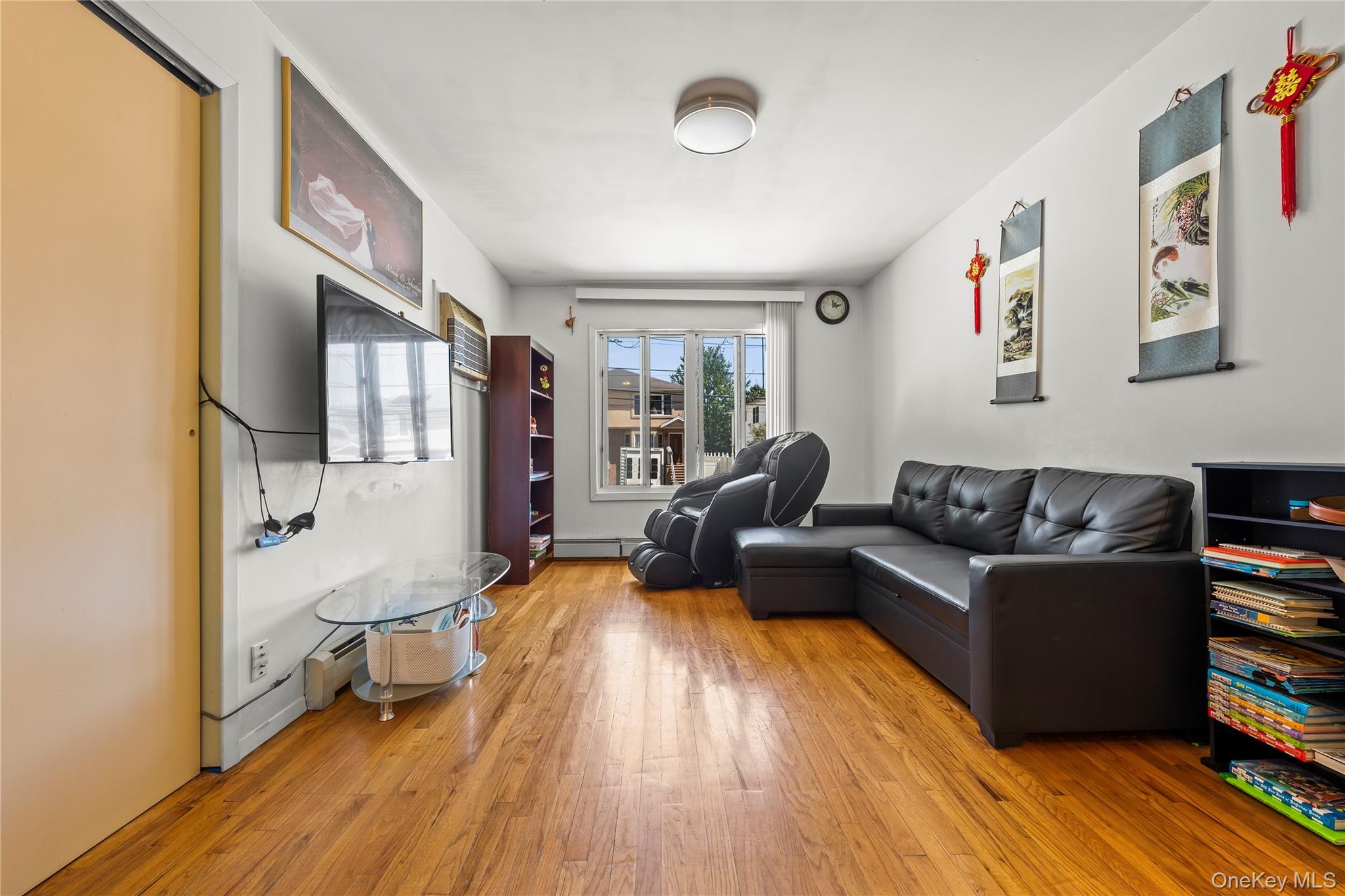 #18 photo, 26 conger, Staten Island , NY 10305