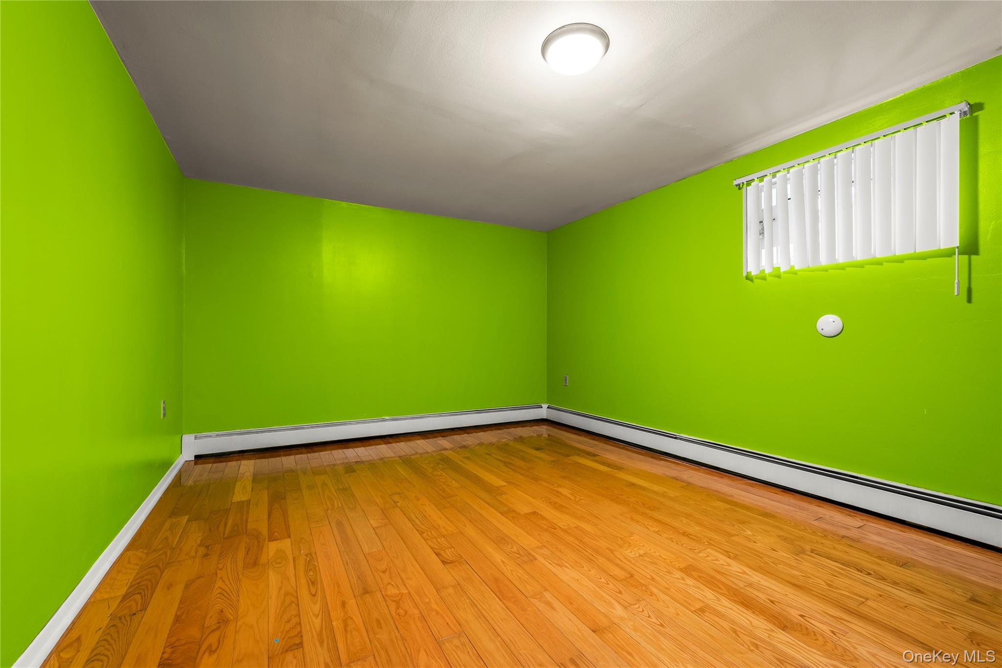 #20 photo, 26 conger, Staten Island , NY 10305