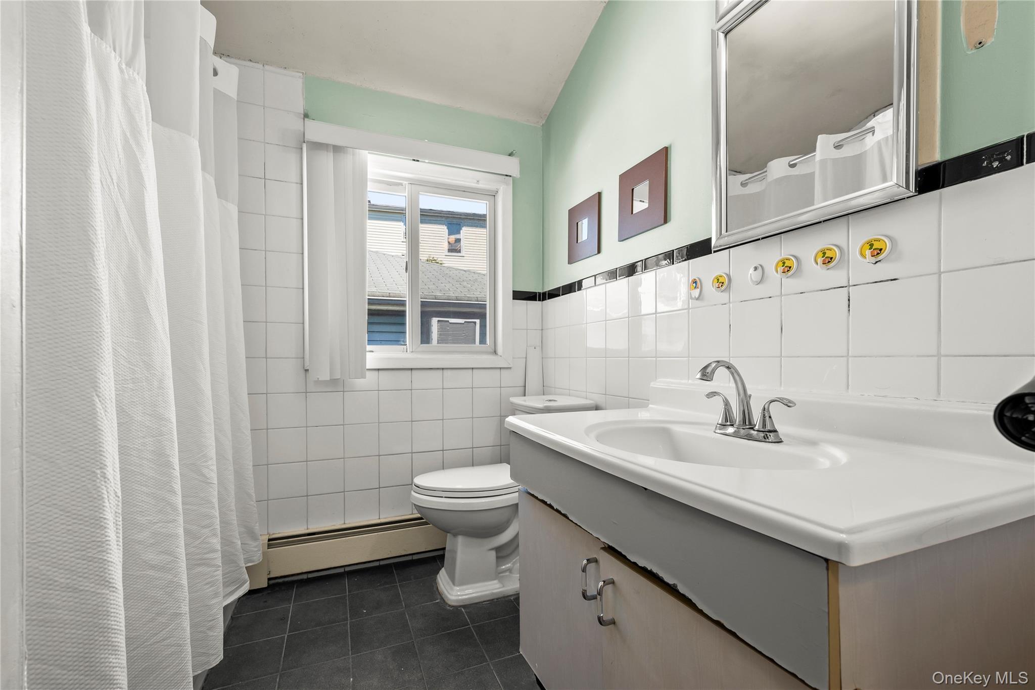 #7 photo, 26 conger, Staten Island , NY 10305