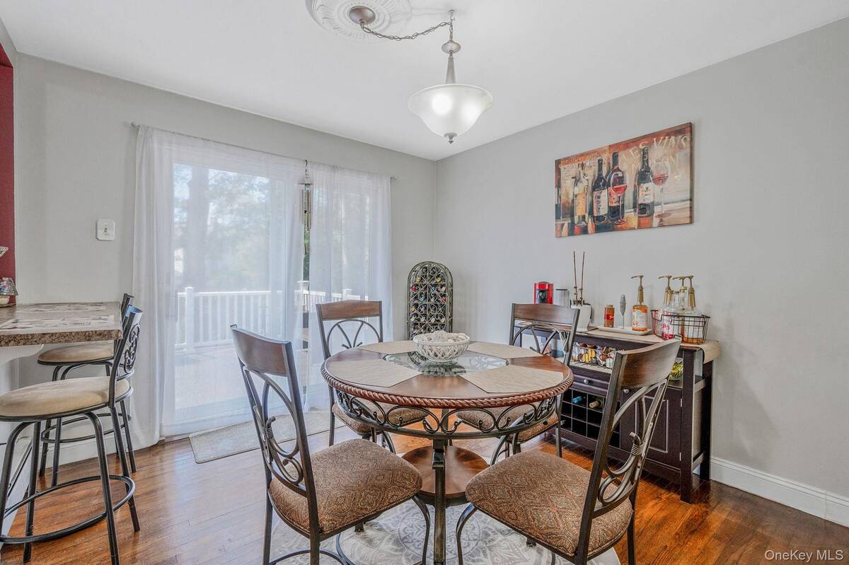 #16 photo, 3 Wainscott Drive, サフォーク郡 Sound Beach , NY 11789