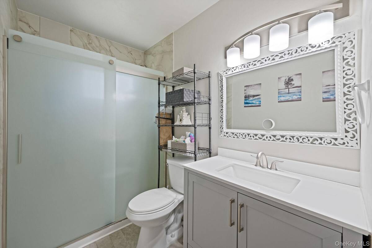 #26 photo, 3 Wainscott Drive, サフォーク郡 Sound Beach , NY 11789