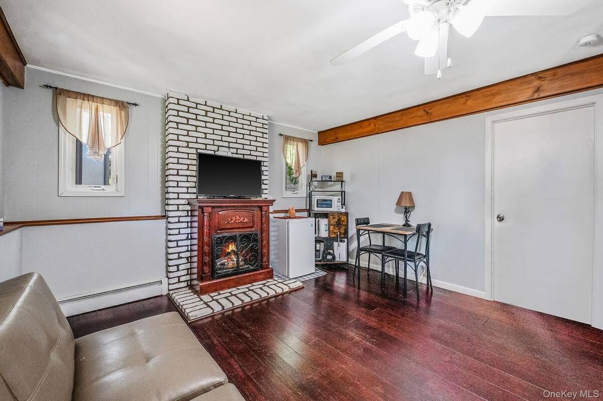 #30 photo, 3 Wainscott Drive, サフォーク郡 Sound Beach , NY 11789