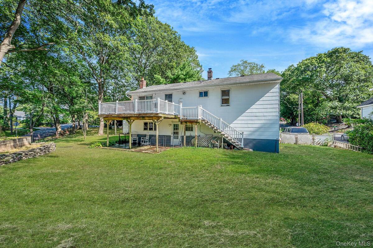 #6 photo, 3 Wainscott Drive, サフォーク郡 Sound Beach , NY 11789