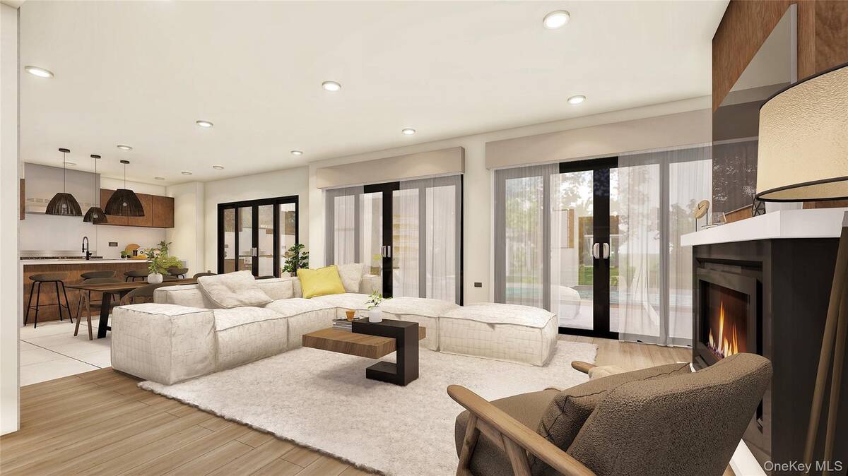 #7 photo, 2 Mulford Avenue, East Hampton , NY 11937