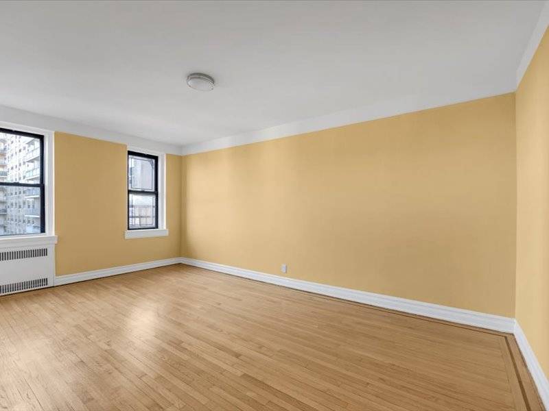 #6 photo, 1120 Brighton Beach Avenue, #5D, Brighton Beach , NY 11235