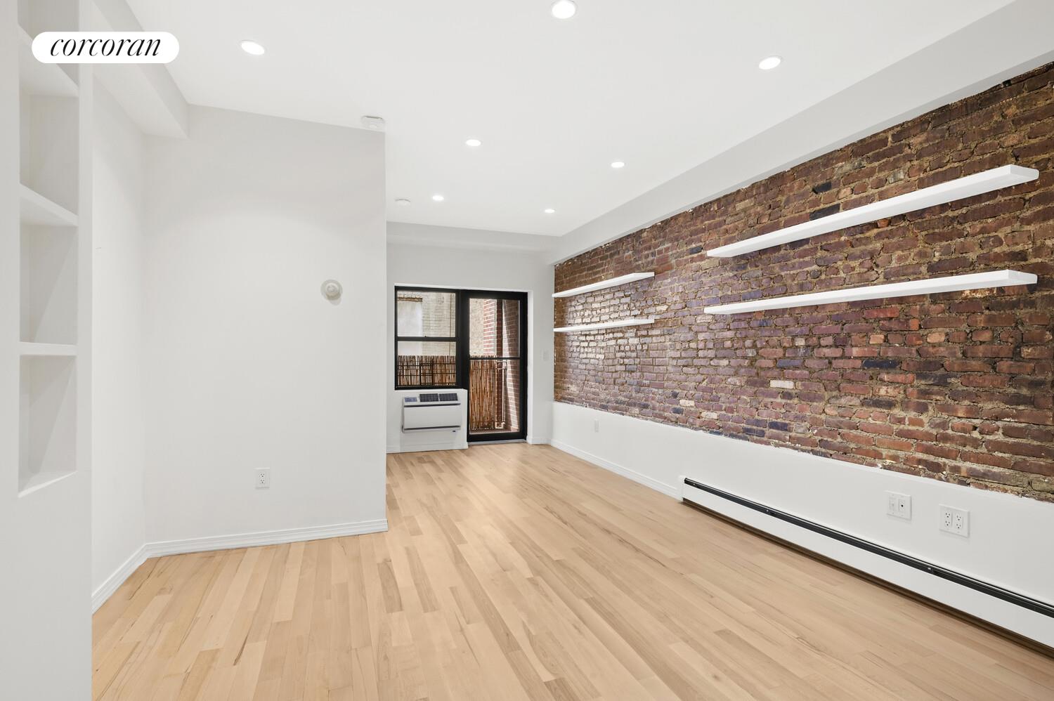 #1 photo, New York City, マンハッタン East Village , NY 10009