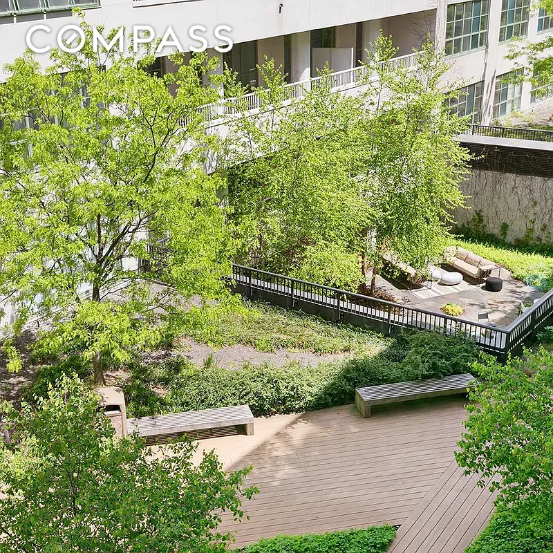 #17 photo, 184 Kent Avenue, ブルックリン区 Williamsburg , NY 11249