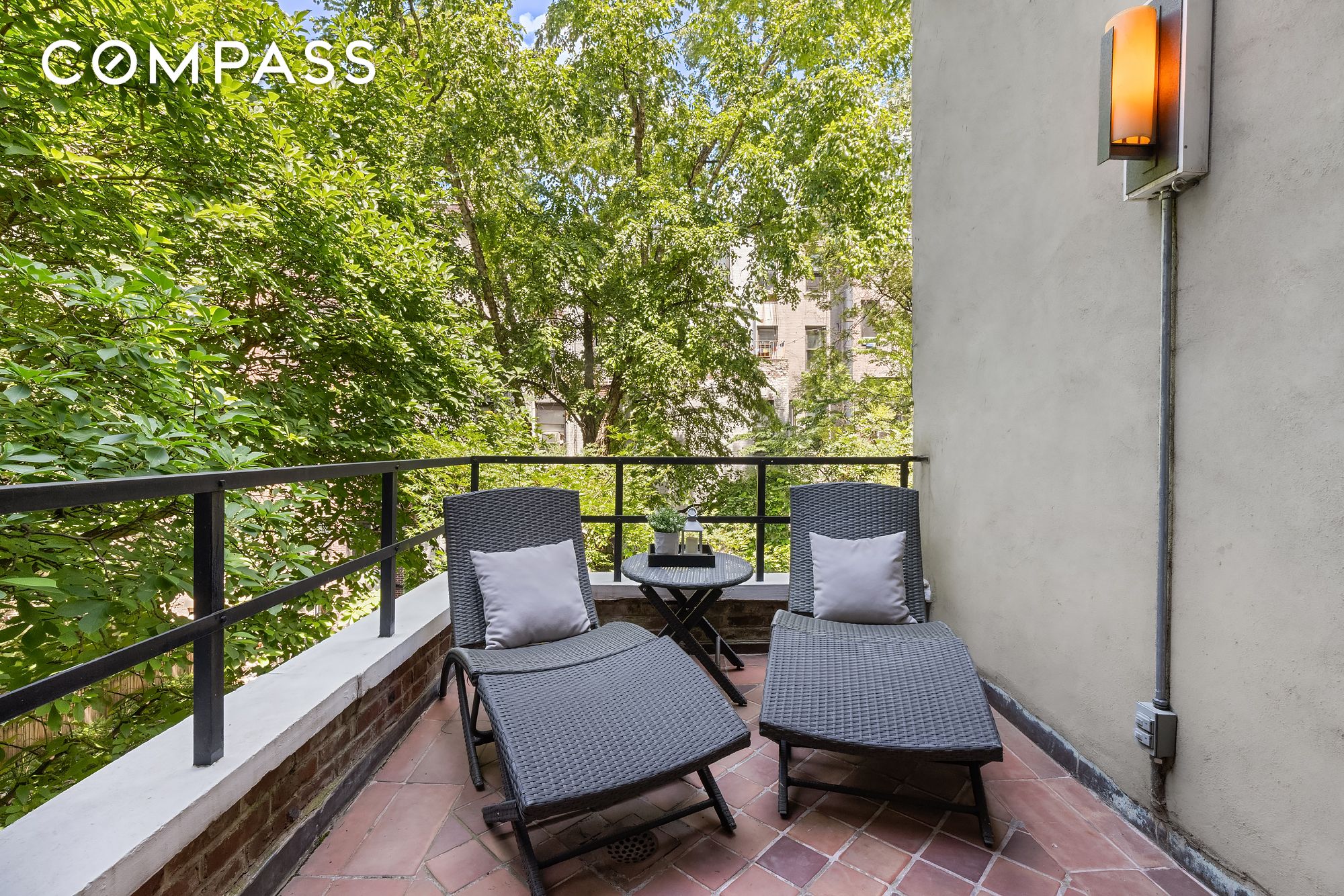 #10 photo, 27 W 82nd Street, マンハッタン Upper West Side , NY 10024