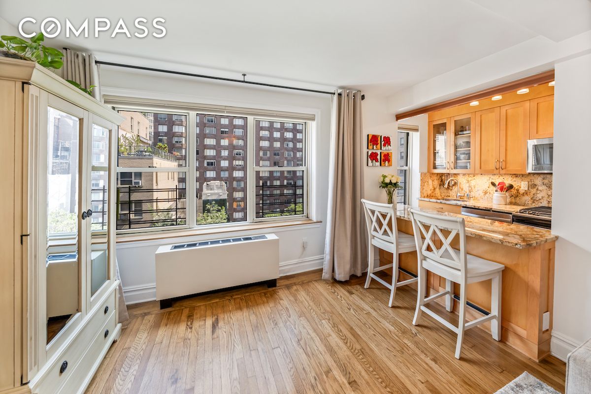 #3 photo, 424 E 52nd Street, マンハッタン Midtown East , NY 10022