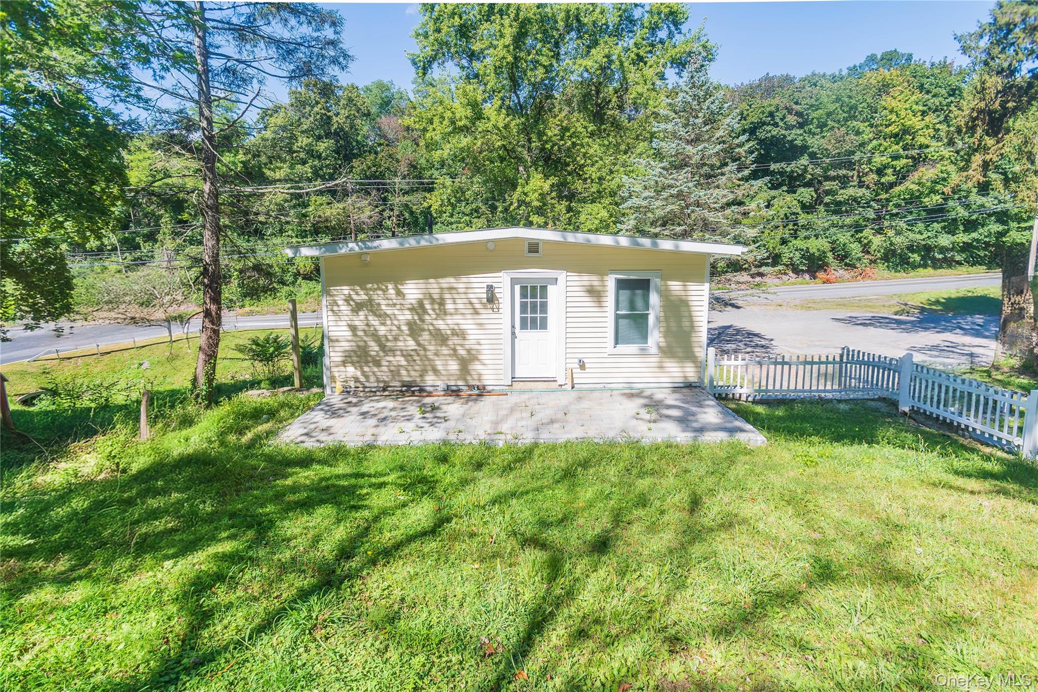 #6 photo, 102 Dowling Street, Newburgh , NY 12550