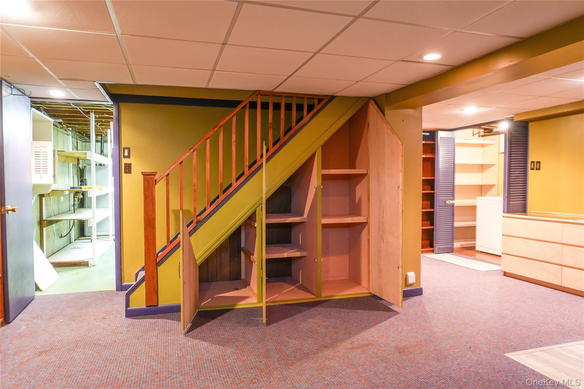 #20 photo, 8 Willow Drive, Red Hook , NY 12571