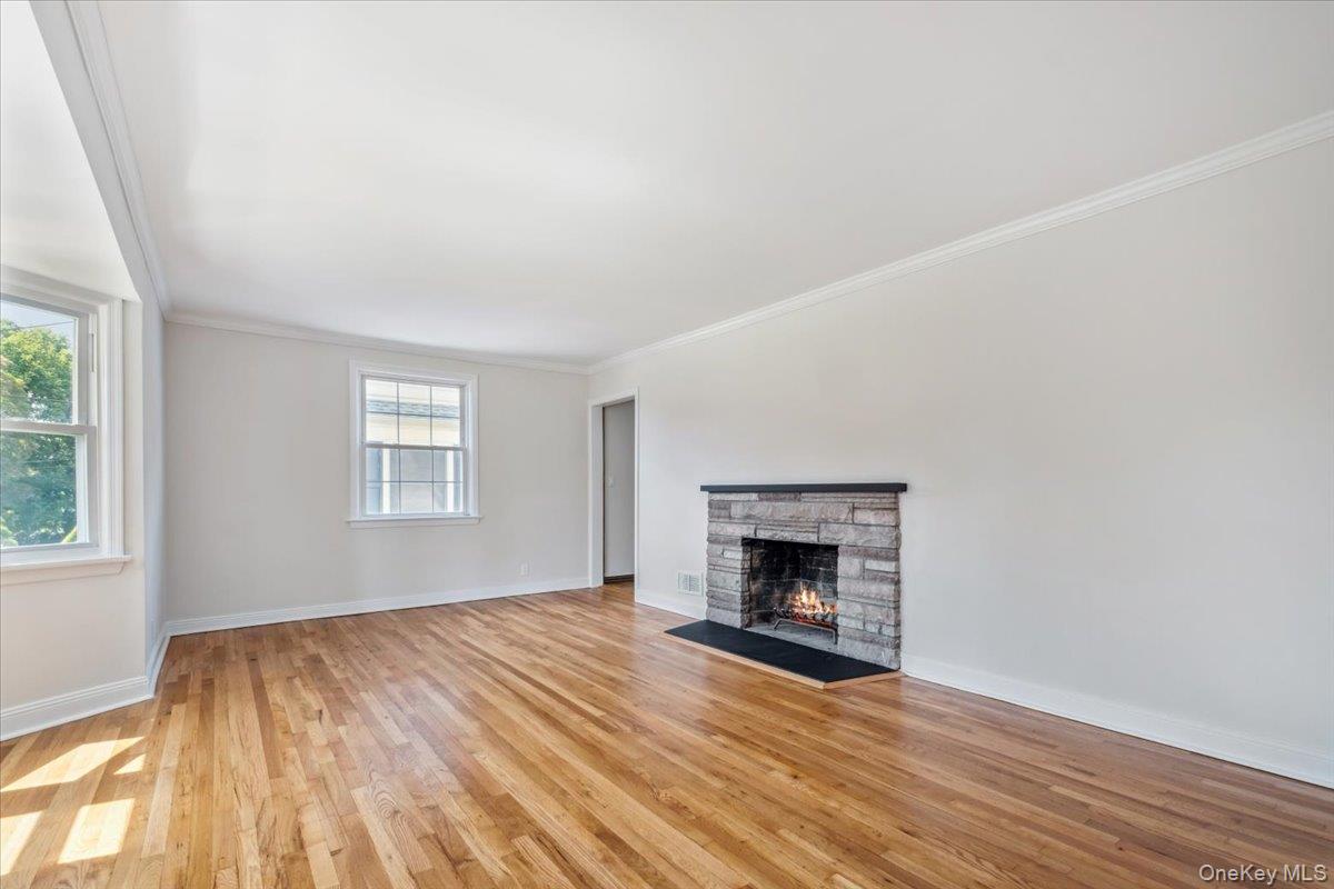 #7 photo, 13 Cauldwell Street, Eastchester , NY 10709