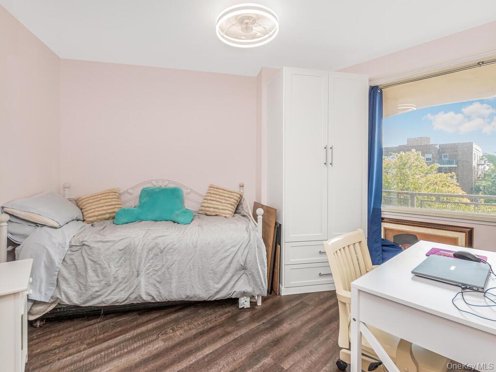 #12 photo, 3777 Independence Avenue, ブロンクス区 Bronx , NY 10463