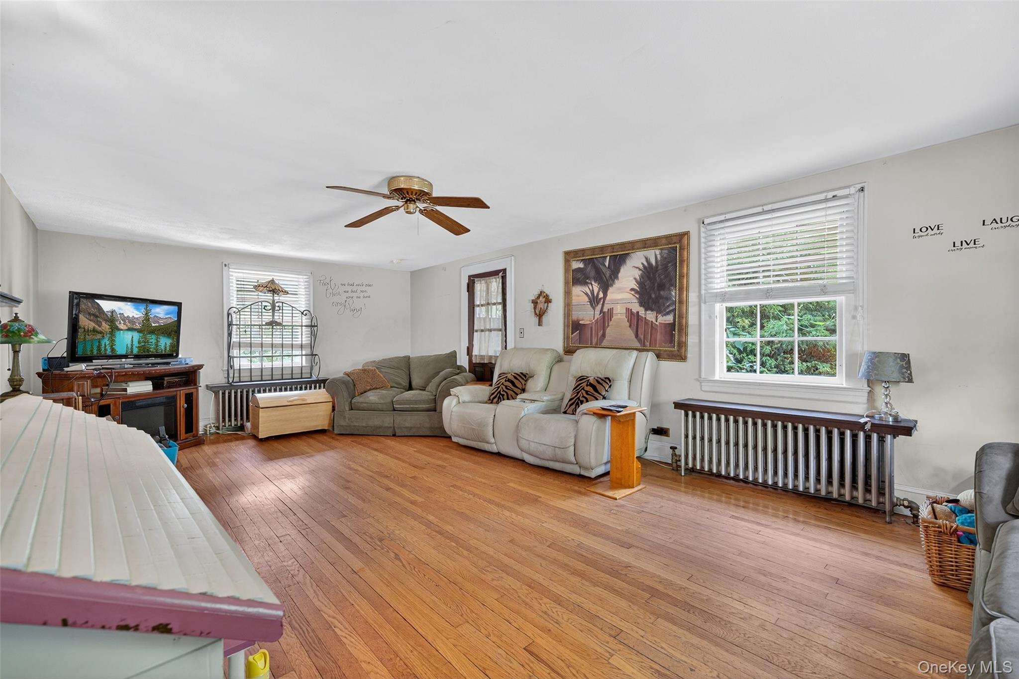 #4 photo, 6 Waldron Terrace, Sloatsburg , NY 10974