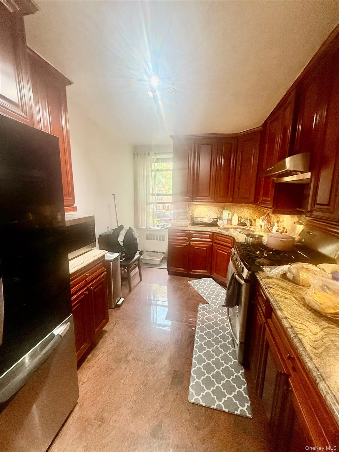 #7 photo, 88-10 34th Avenue, クイーンズ区 Jackson Heights , NY 11372