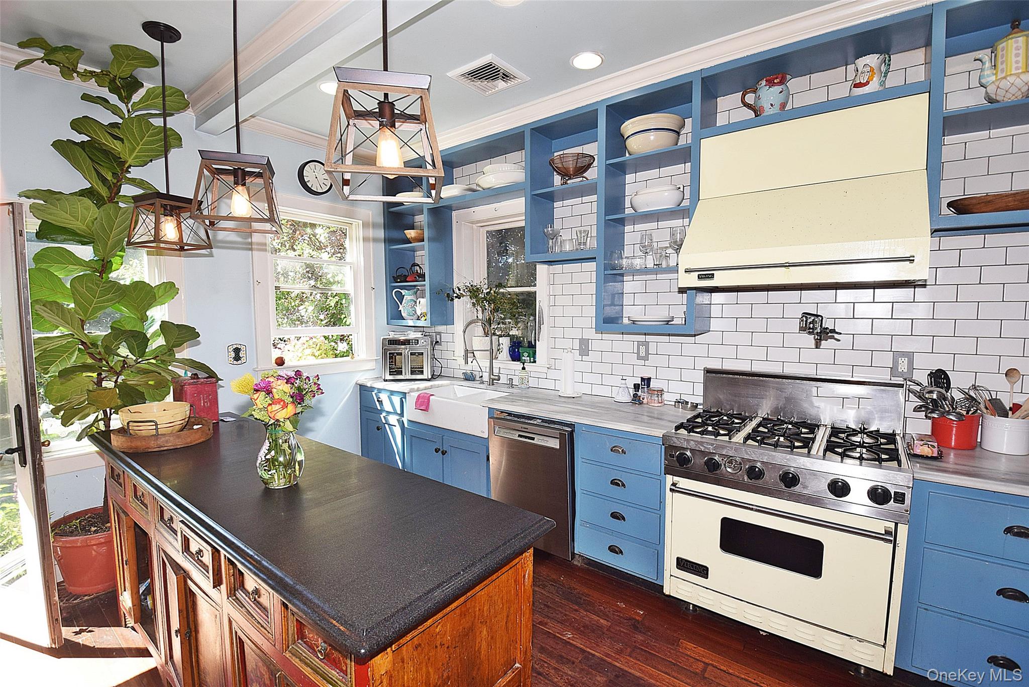 #11 photo, 24038 Poplar Street, クイーンズ区 Douglaston , NY 11363