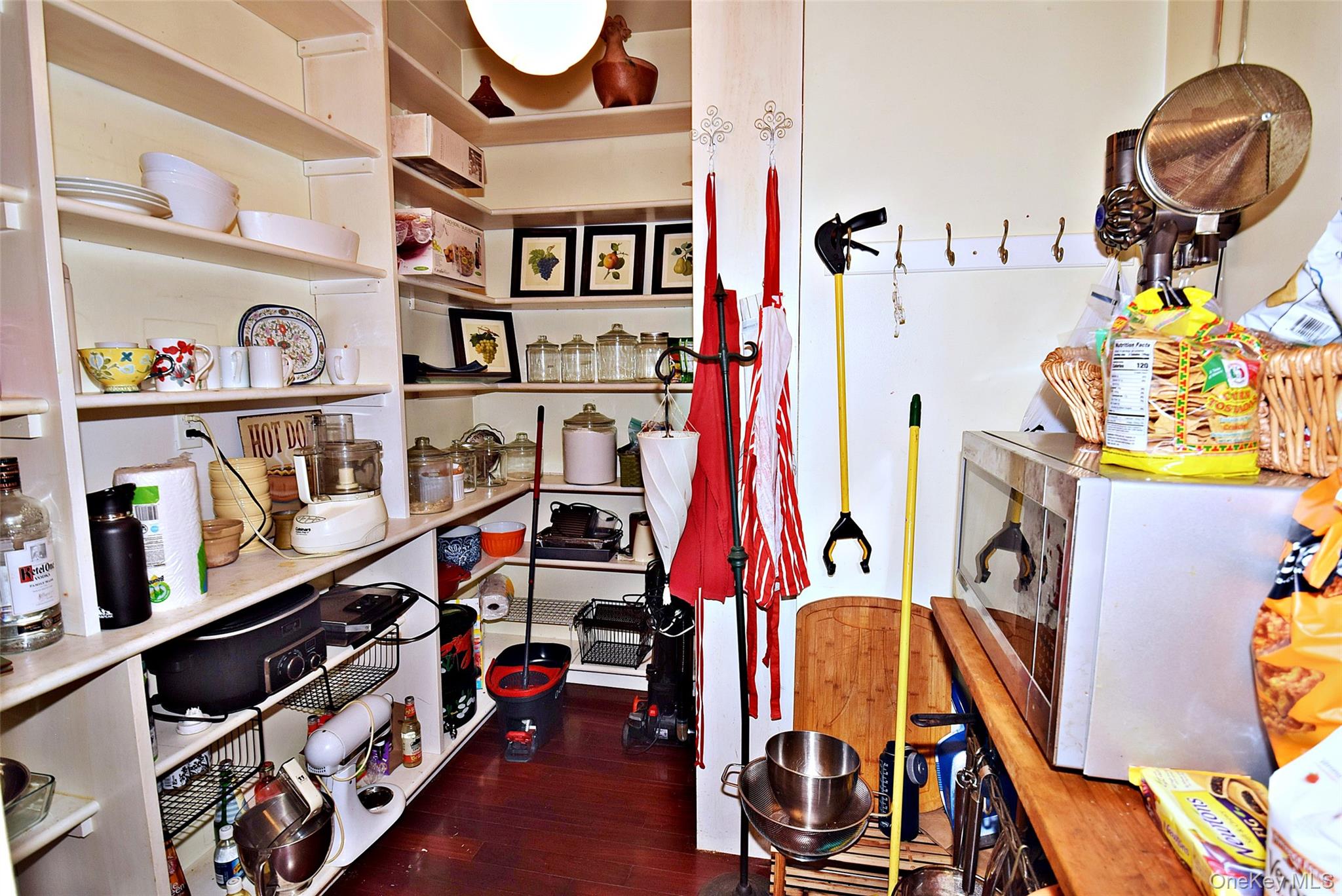 #12 photo, 24038 Poplar Street, クイーンズ区 Douglaston , NY 11363