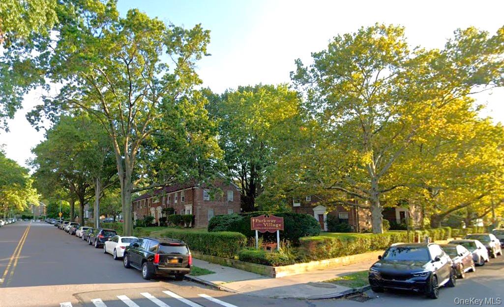 #1 photo, 14764 Village Road, クイーンズ区 Kew Garden Hills , NY 11435