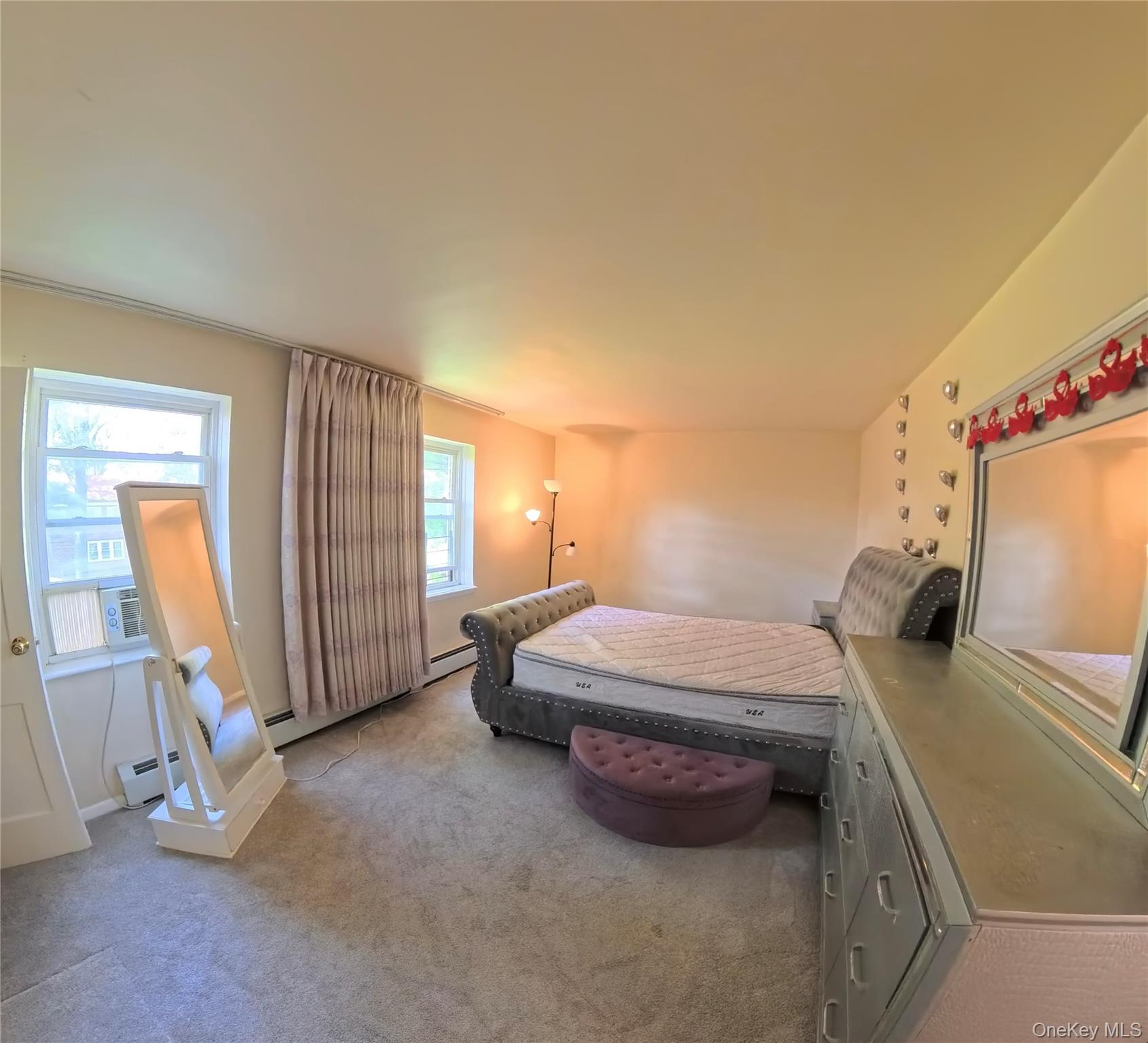 #8 photo, 14764 Village Road, クイーンズ区 Kew Garden Hills , NY 11435