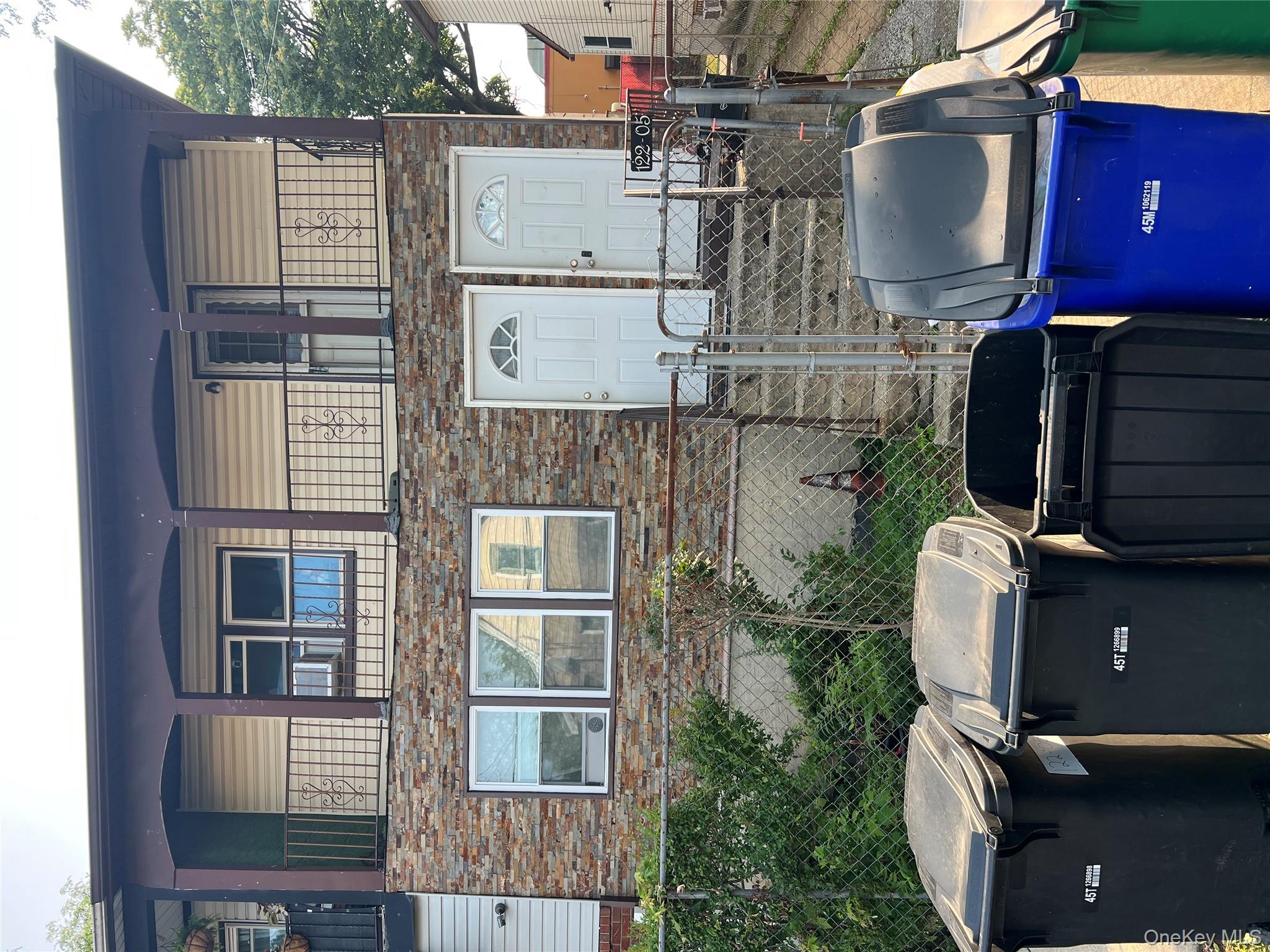 #1 photo, 12205 161st Place, クイーンズ区 Jamaica , NY 11434