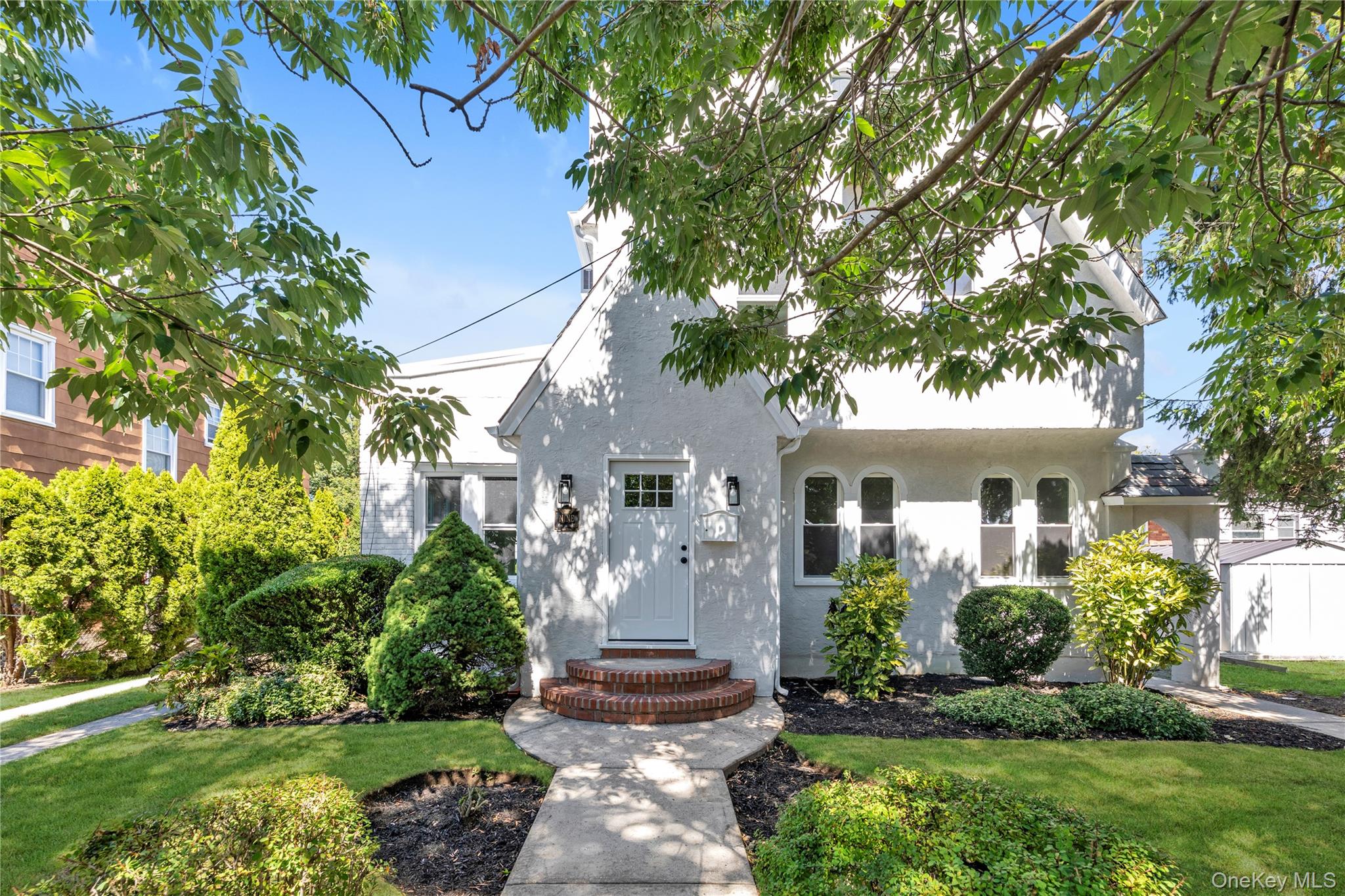 #1 photo, 9 May Court, नासाउ काउंटी West Hempstead , NY 11552