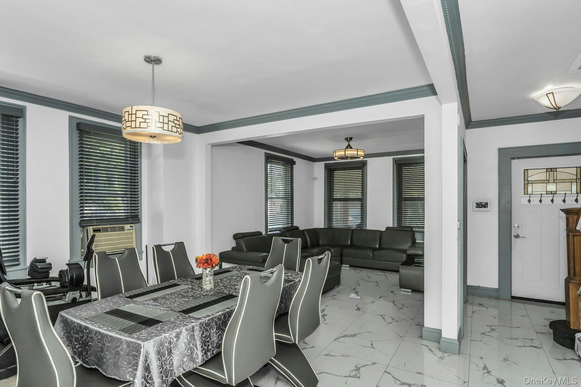 #4 photo, 28 Lexington Avenue, ナッソー郡 Freeport , NY 11520