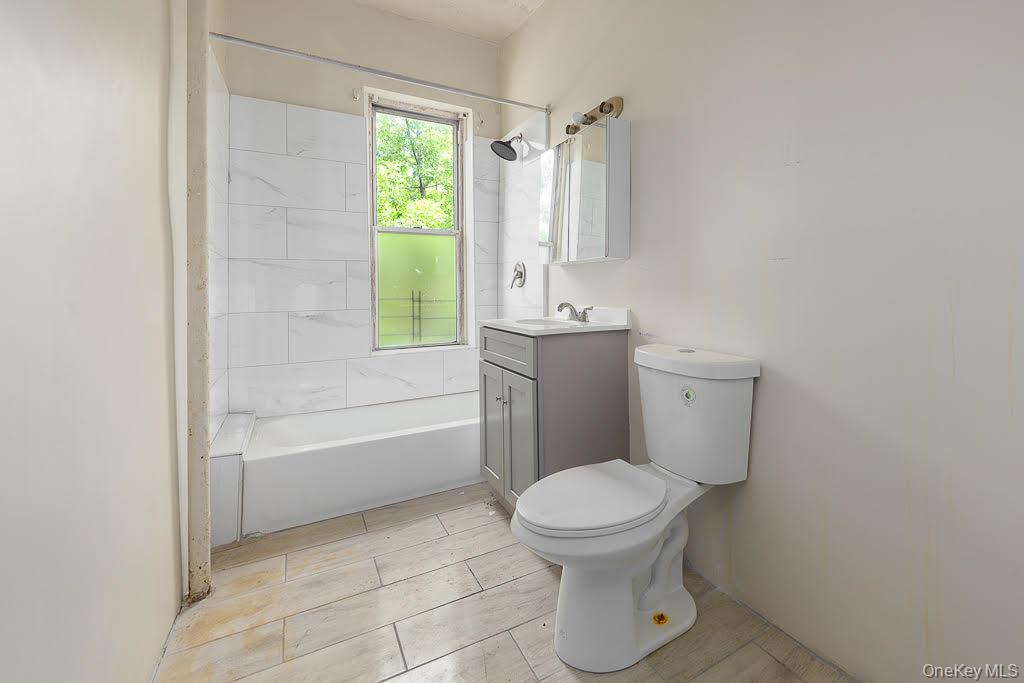 #7 photo, 612 Hegeman Avenue, ブルックリン区 Brooklyn , NY 11207