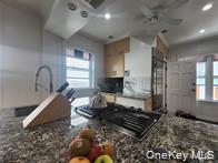 #9 photo, 6329 Dry Harbor Road, クイーンズ区 Middle Village , NY 11379