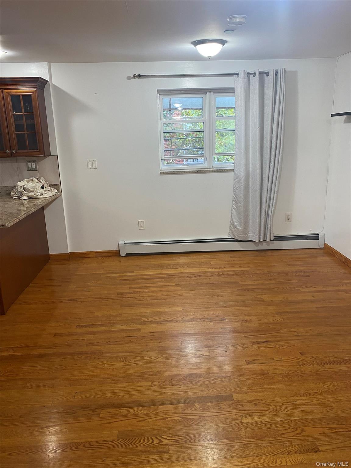 #3 photo, 48-19 67th Street, クイーンズ区 Woodside , NY 11377