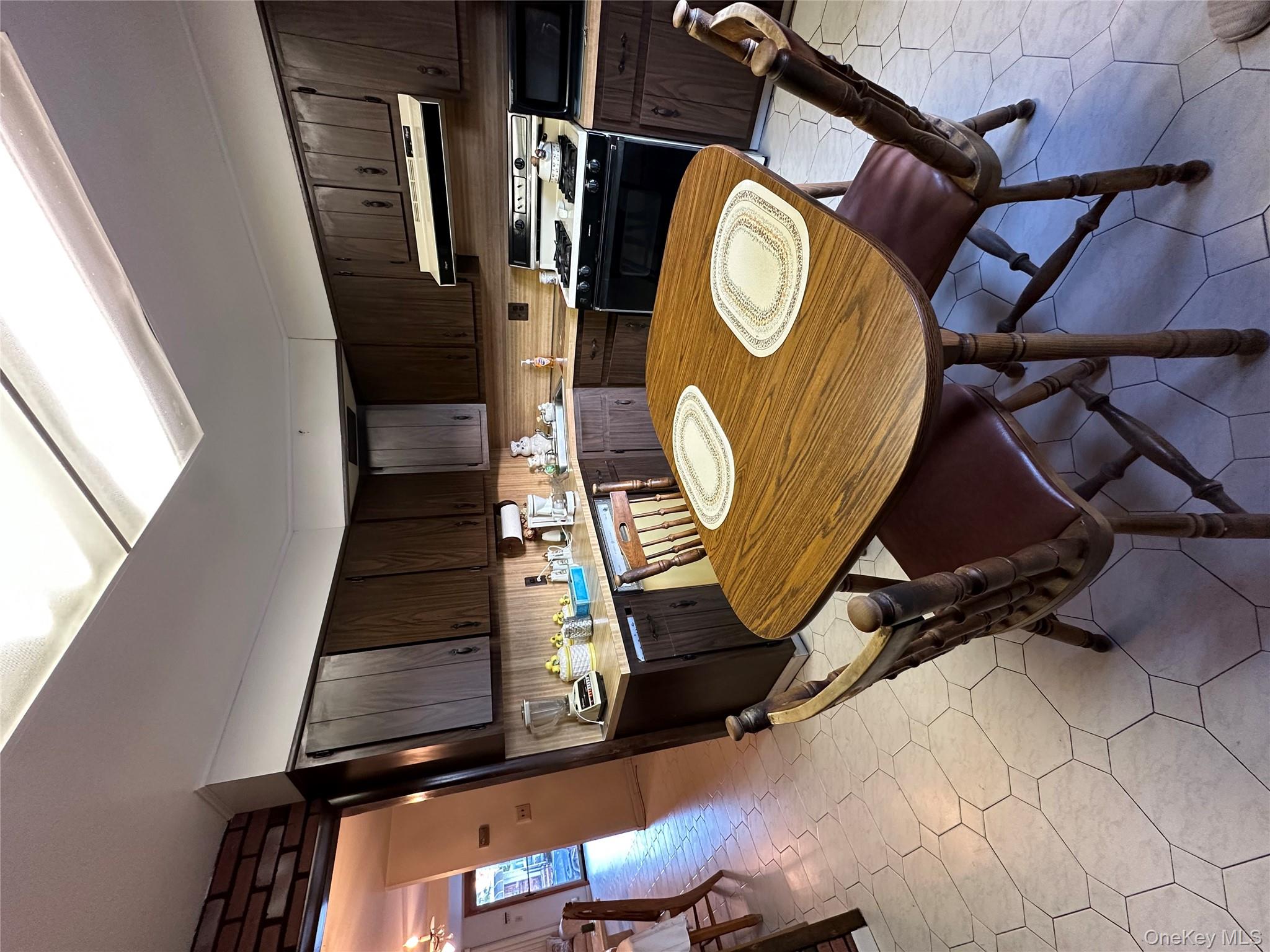 #6 photo, 10724 87th Street, 皇后区 奥松公园 Ozone Park , NY 11417