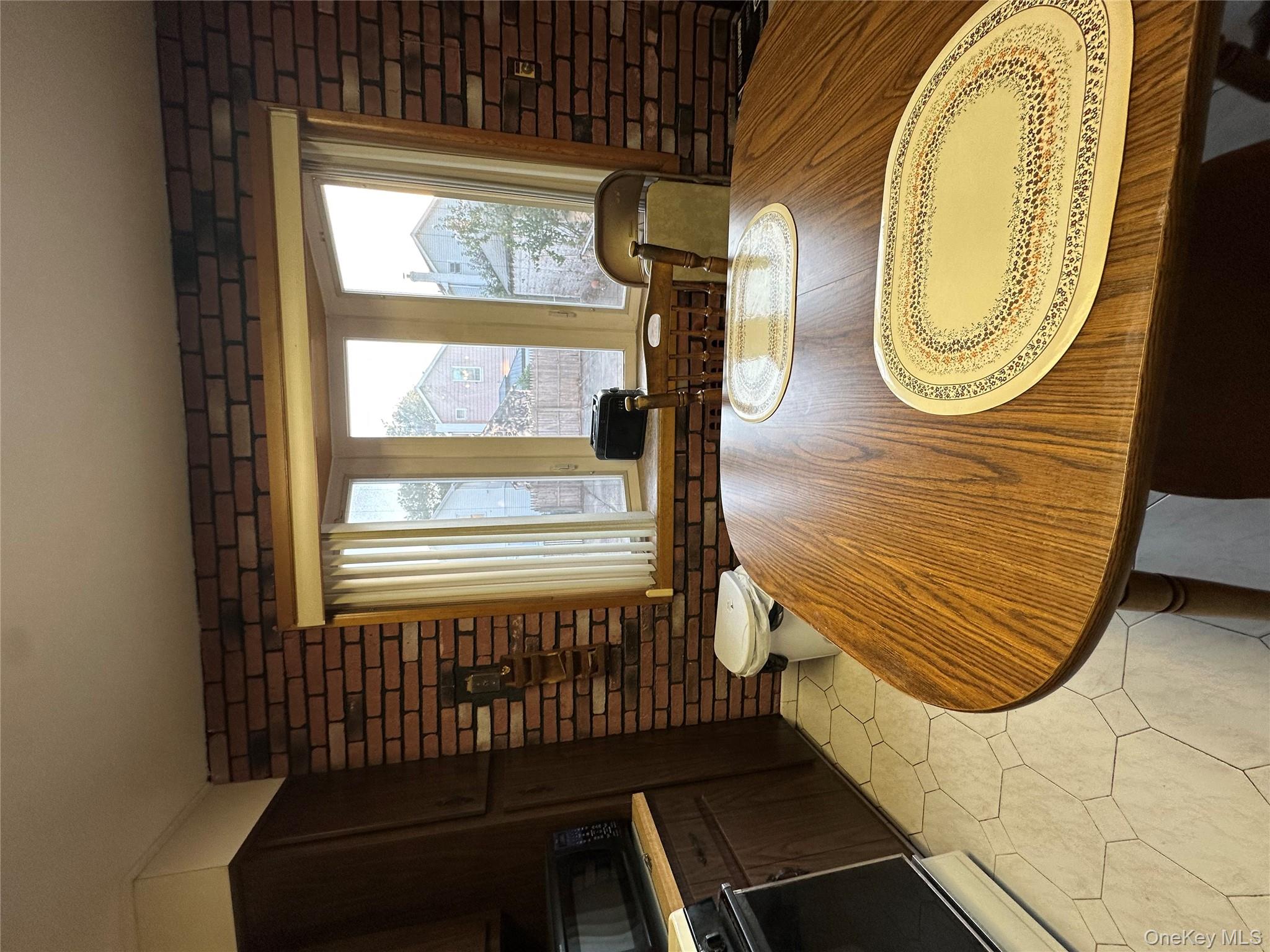 #7 photo, 10724 87th Street, 皇后区 奥松公园 Ozone Park , NY 11417