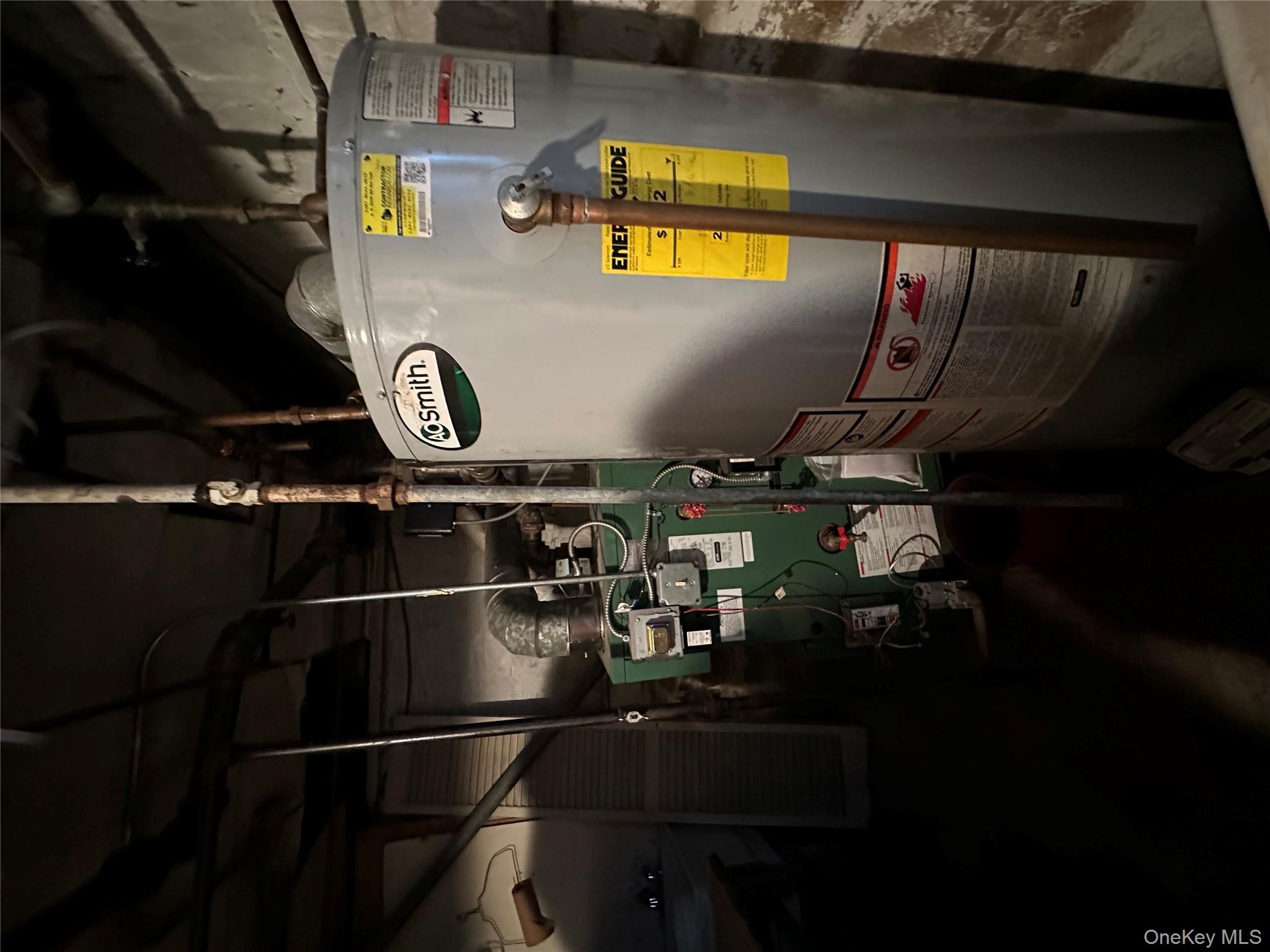 #9 photo, 10724 87th Street, 皇后区 奥松公园 Ozone Park , NY 11417