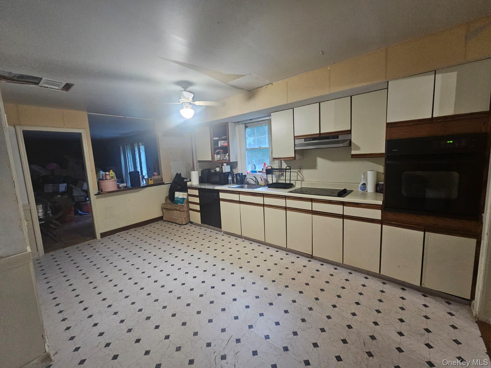 #17 photo, 381 Route 32, Woodbury , NY 10917