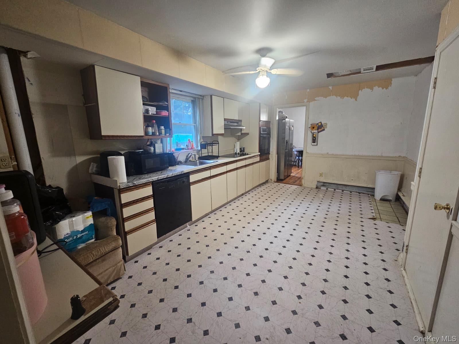 #19 photo, 381 Route 32, Woodbury , NY 10917