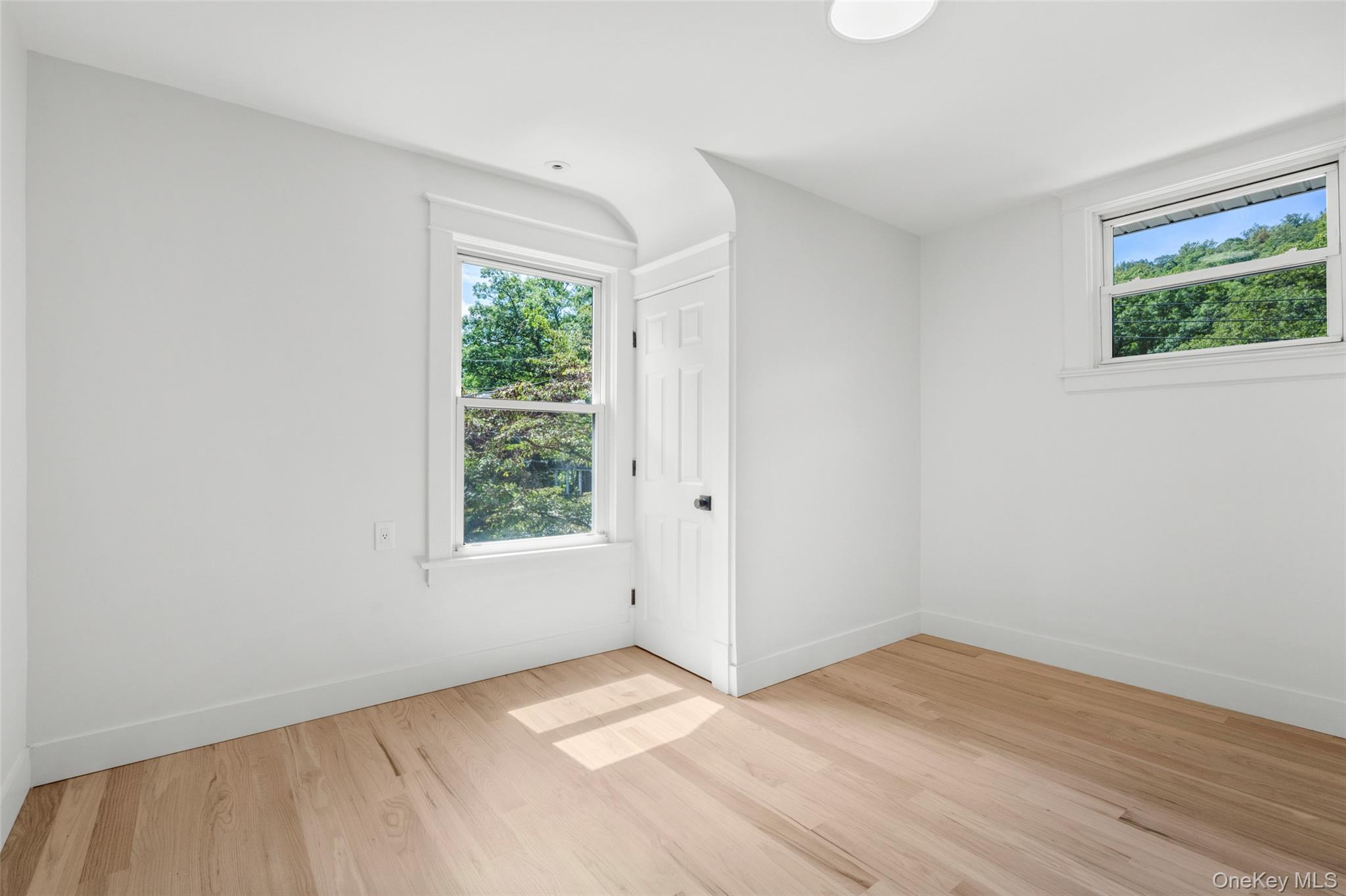 #17 photo, 324 Tuxedo Place, Hawthorne , NY 10532