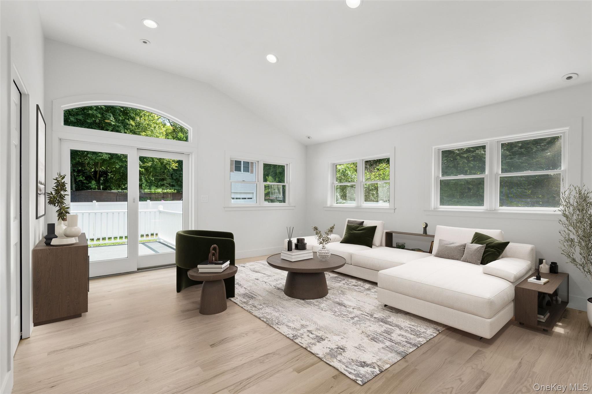 #6 photo, 324 Tuxedo Place, Hawthorne , NY 10532