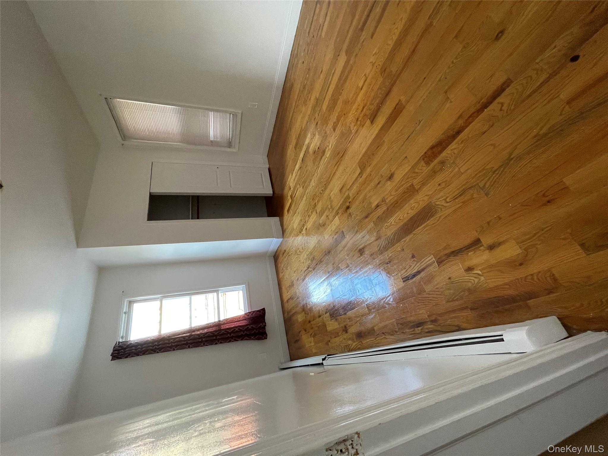 #2 photo, 677 E 224th Street, ブロンクス区 Bronx , NY 10466