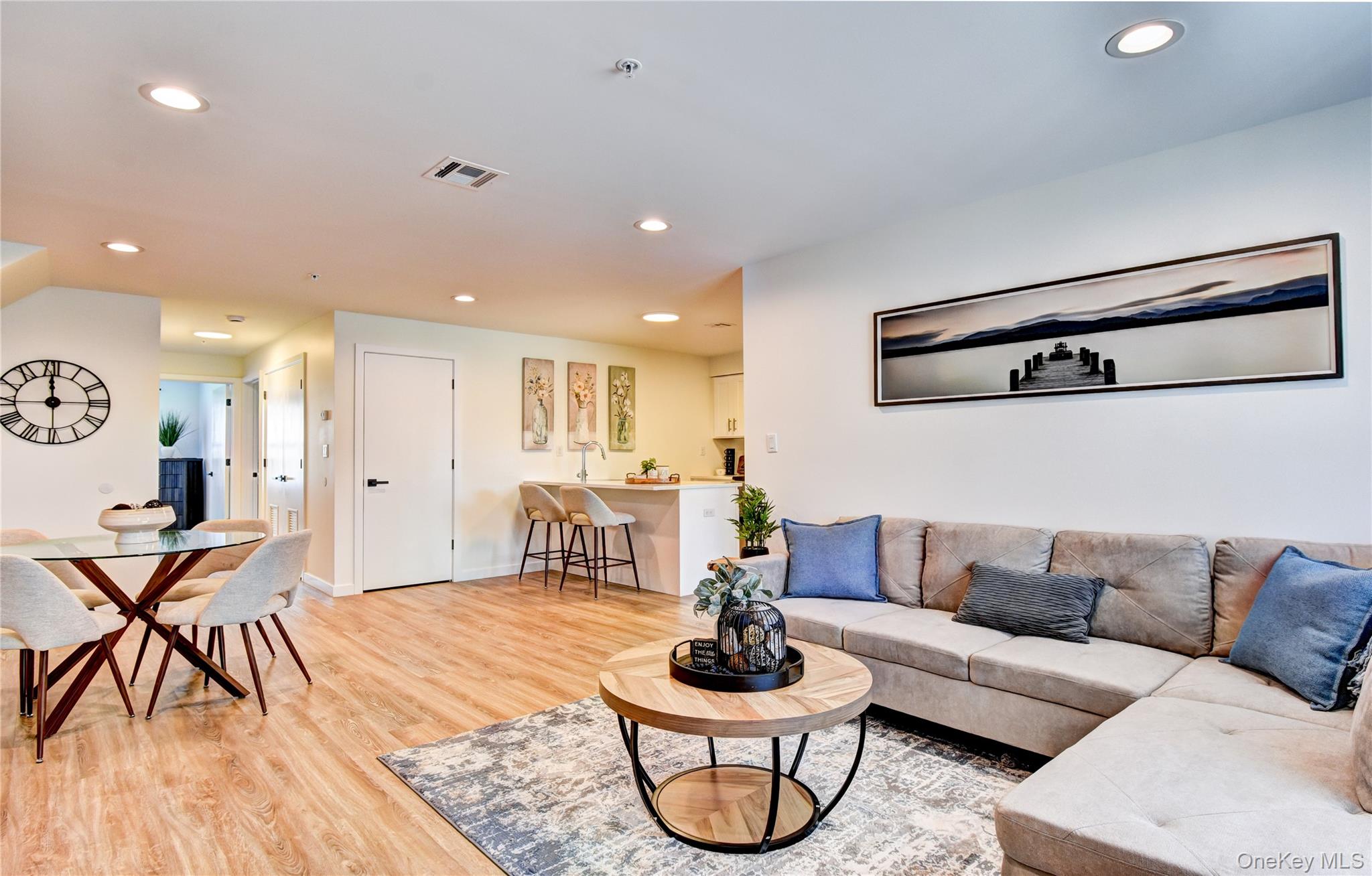 #1 photo, 13 Park Avenue, 纽约州 Wallkill , NY 12589