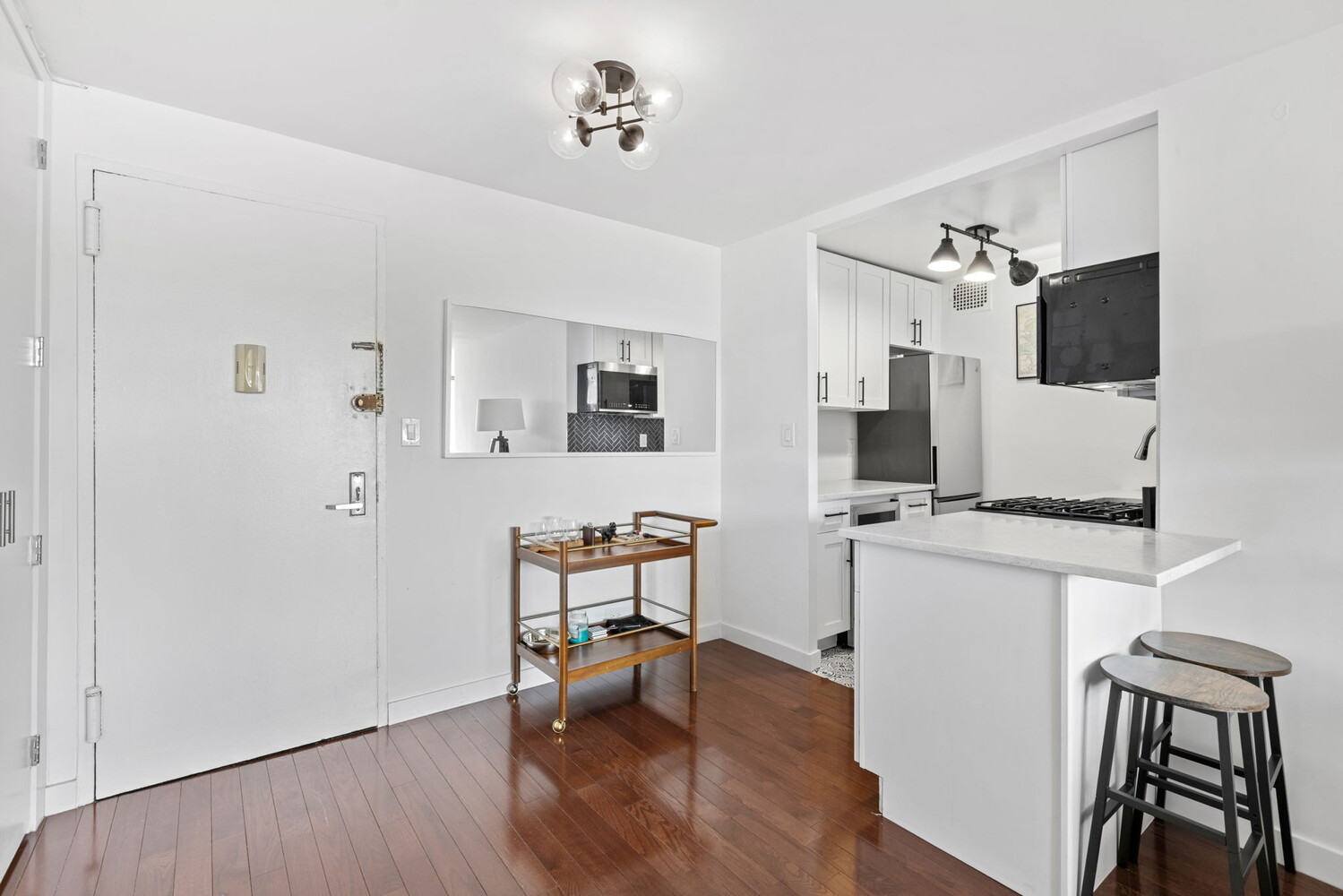 #6 photo, 333 E 14TH Street, マンハッタン Gramercy Park , NY 10003