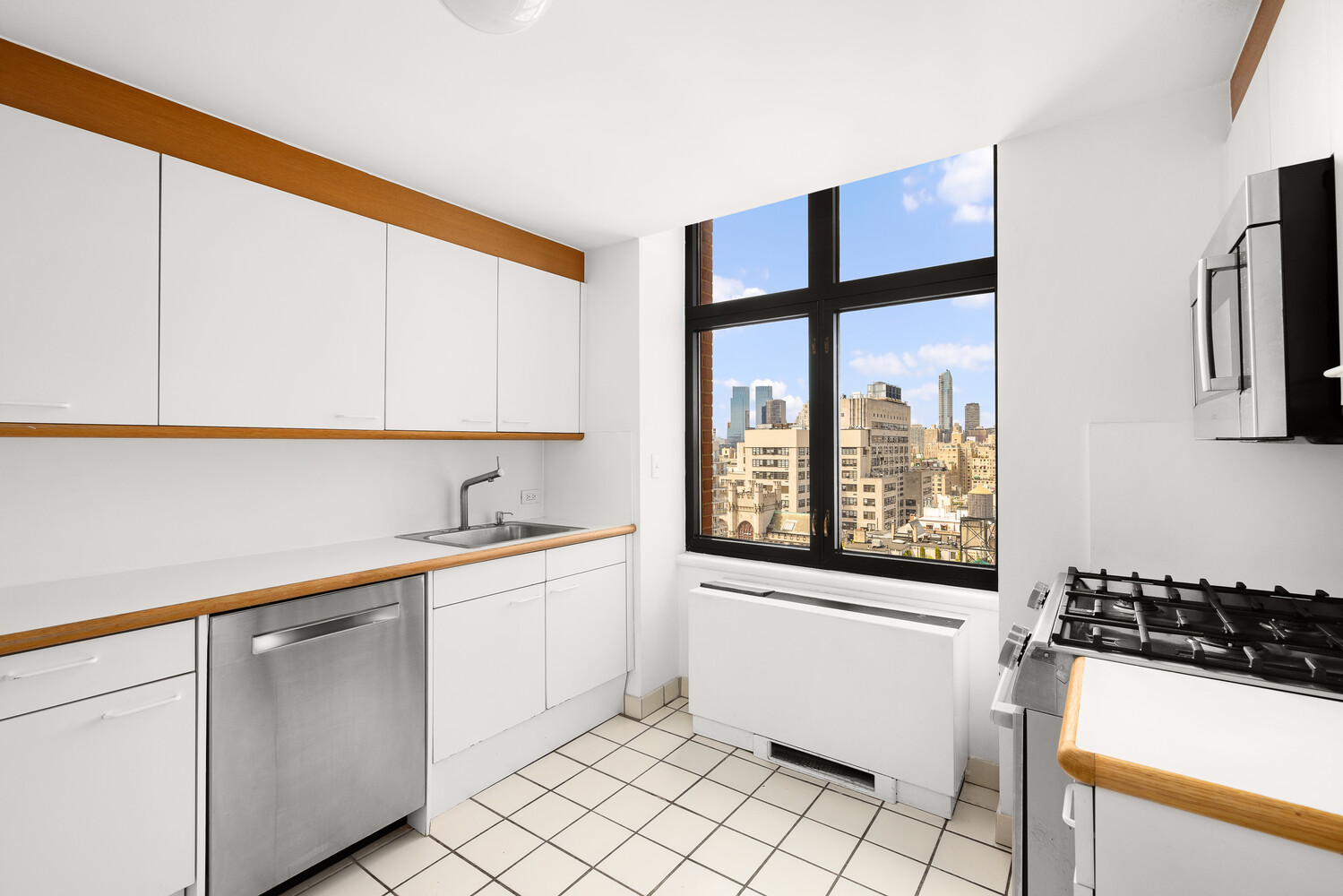 #19 photo, 188 E 70TH Street, マンハッタン Lenox Hill , NY 10021