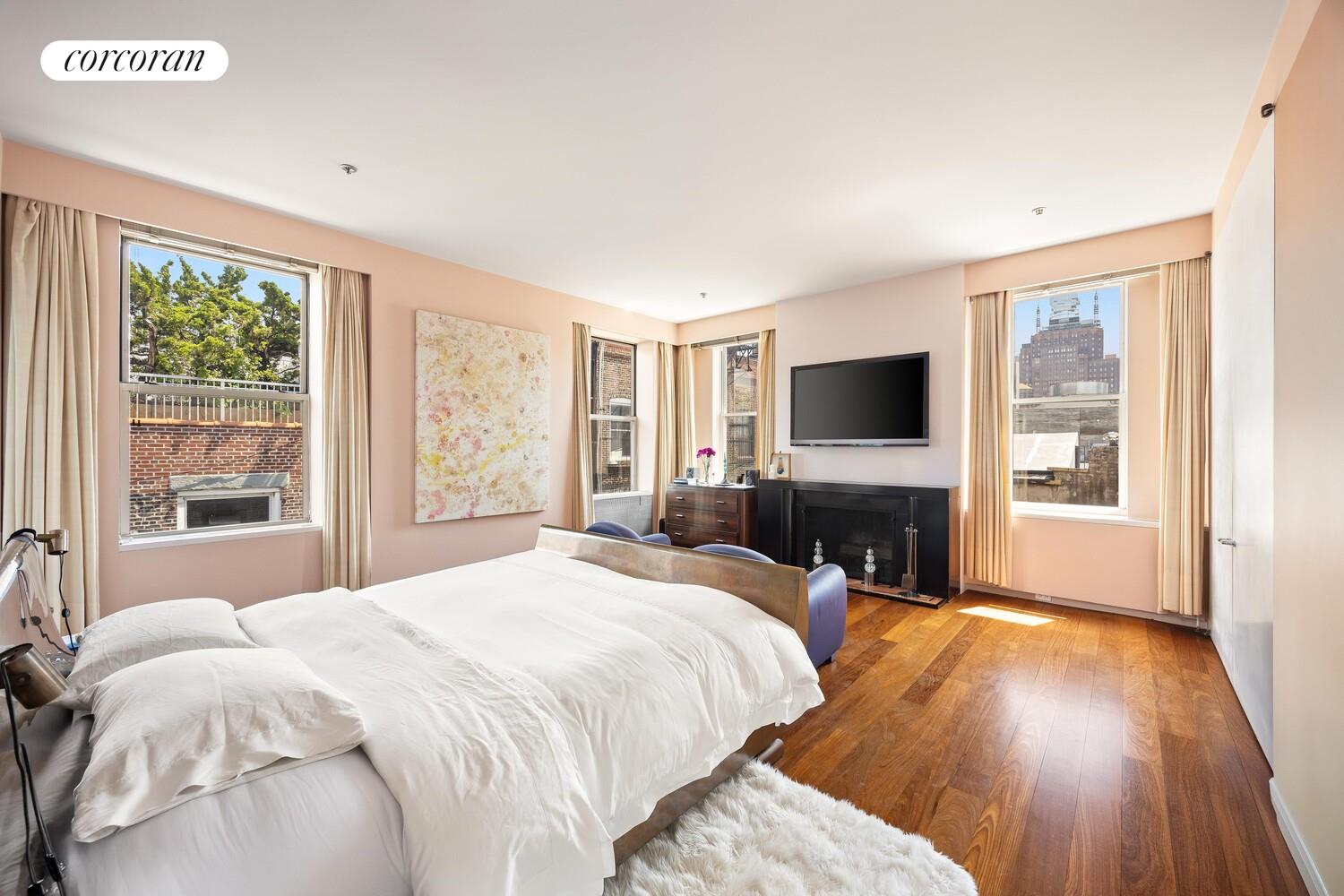 #16 photo, 421 W BROADWAY, マンハッタン SoHo , NY 10012