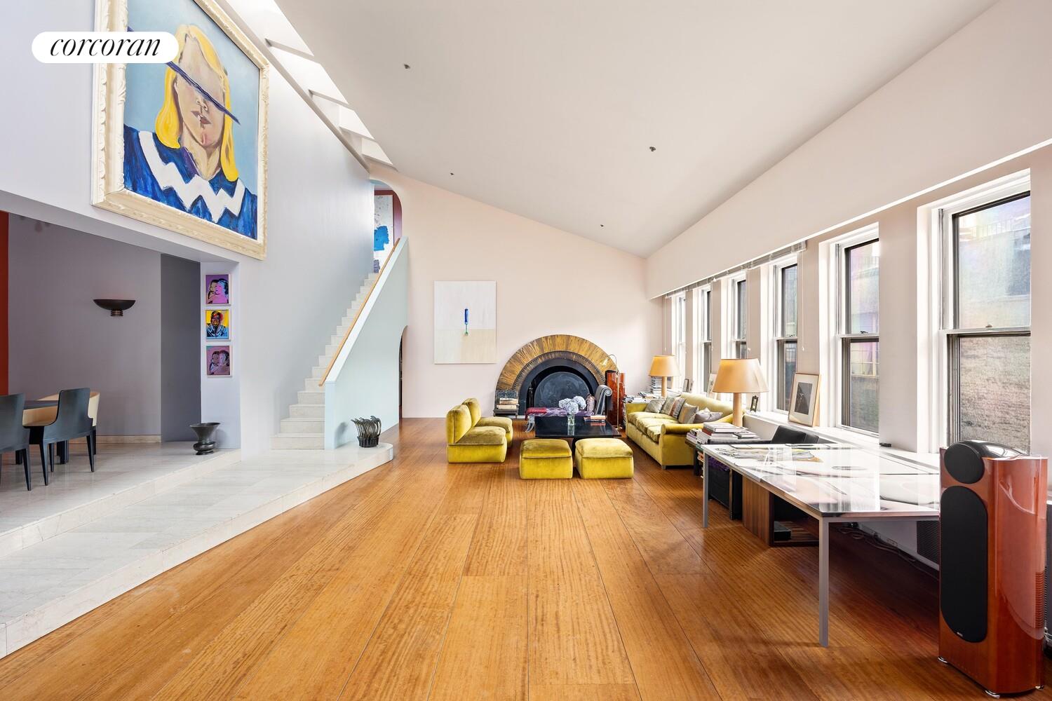 #4 photo, 421 W BROADWAY, マンハッタン SoHo , NY 10012