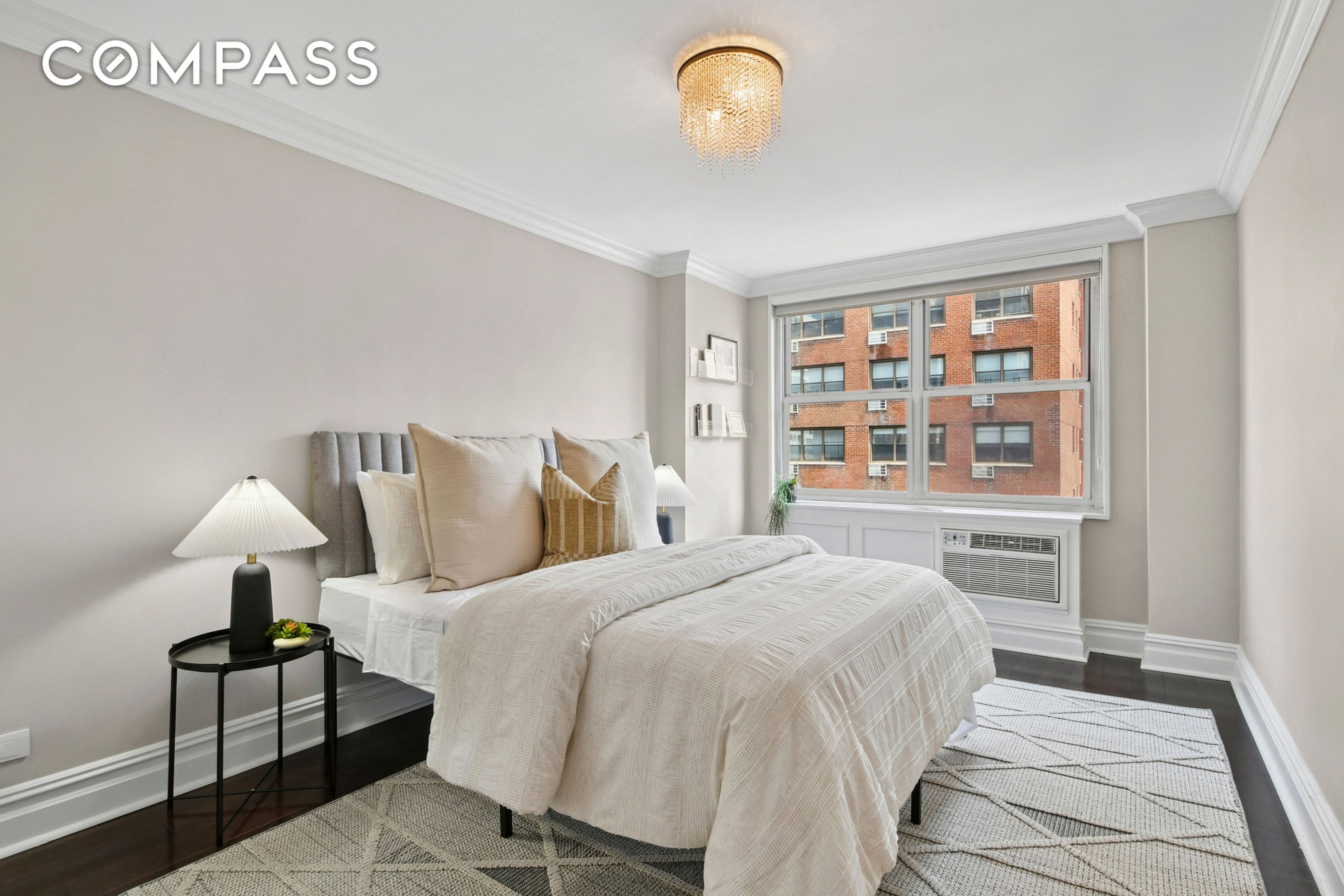 #10 photo, 310 E 70th Street, マンハッタン Lenox Hill , NY 10021