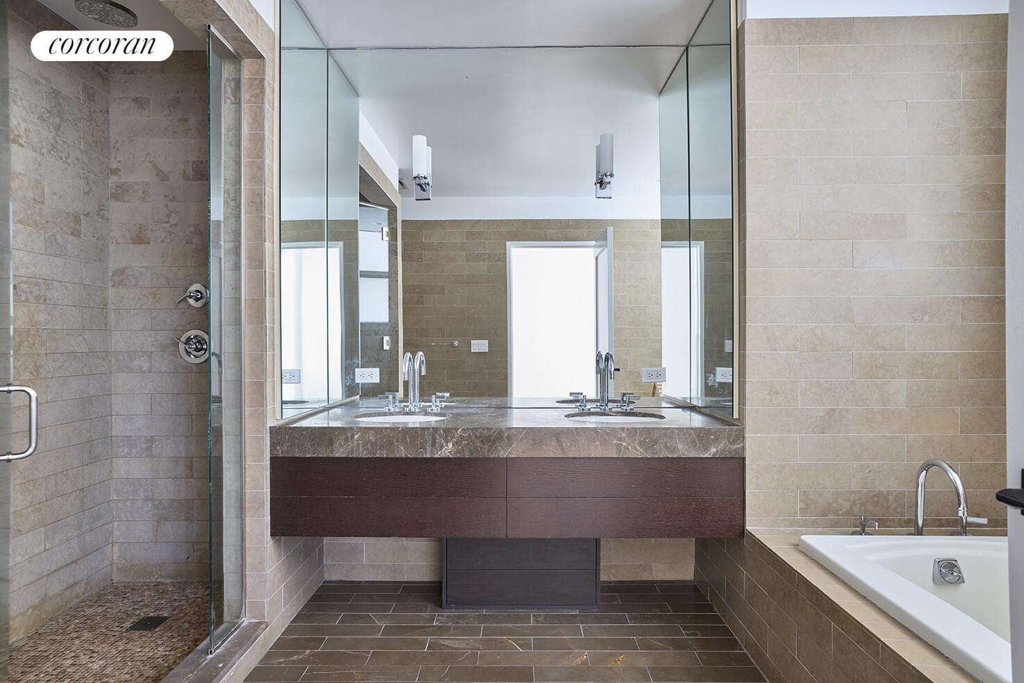 #7 photo, 500 W 53RD Street, マンハッタン Hells Kitchen , NY 10019