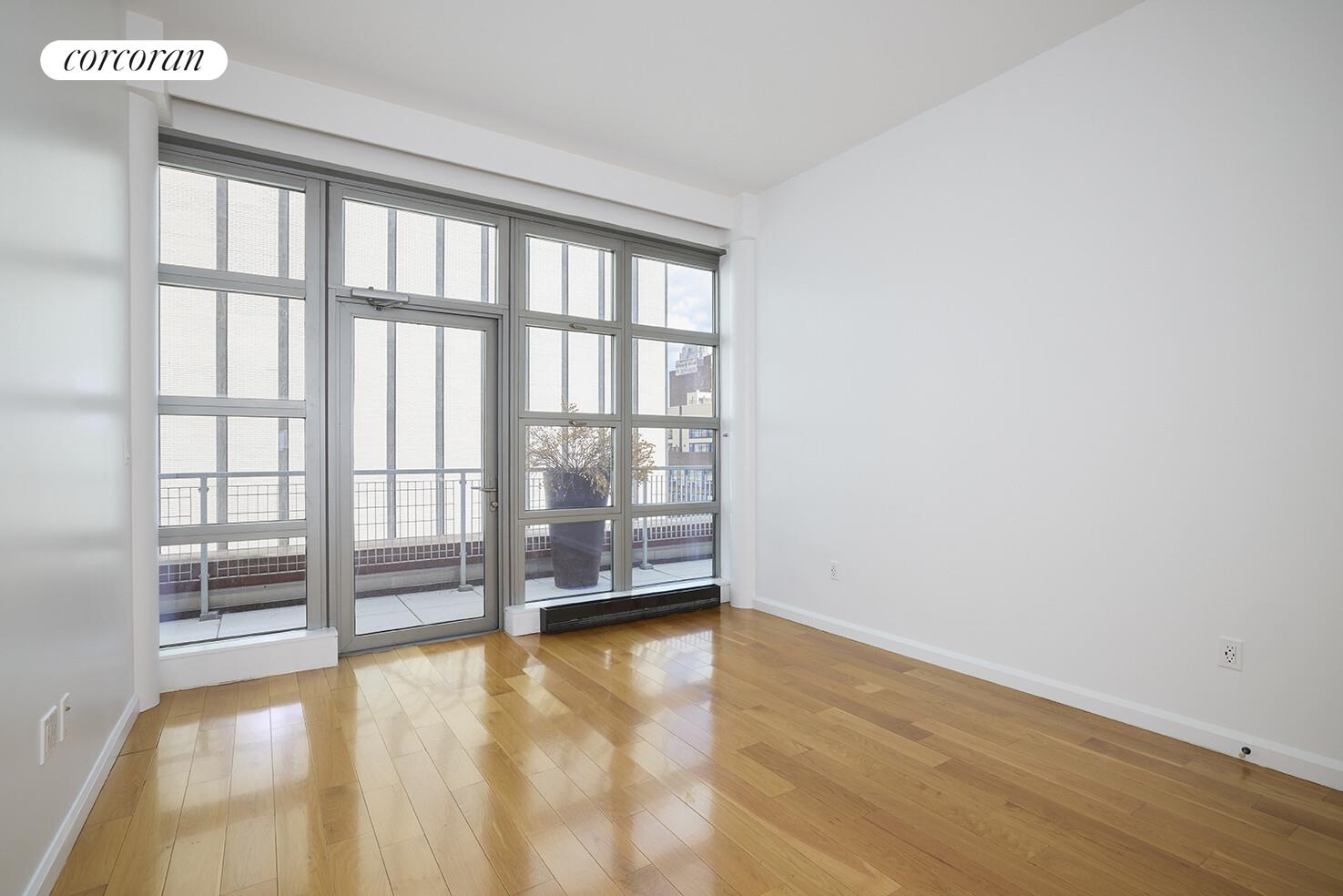 #9 photo, 500 W 53RD Street, マンハッタン Hells Kitchen , NY 10019