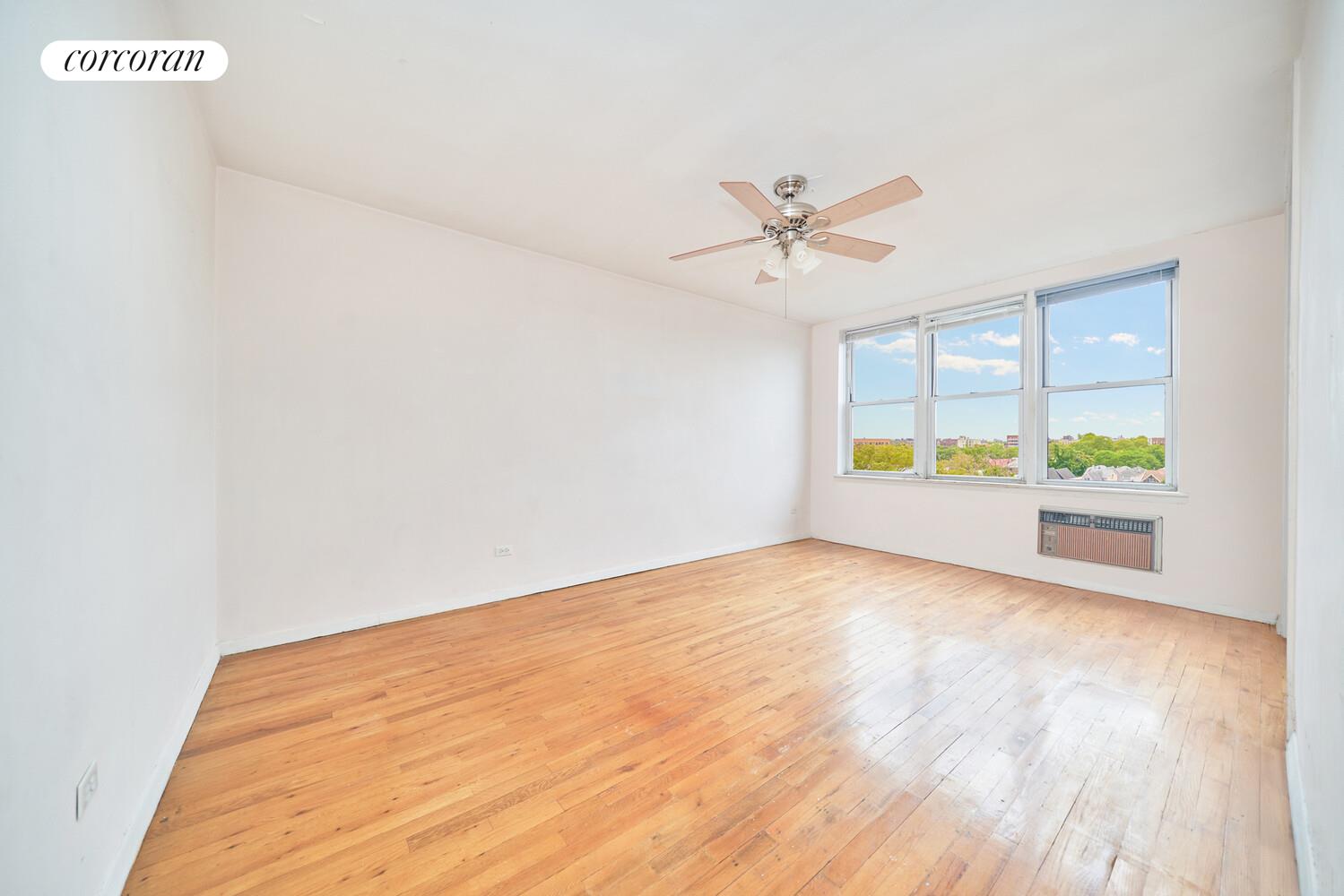 #8 photo, 1530 E 8TH Street, Midwood , NY 11230