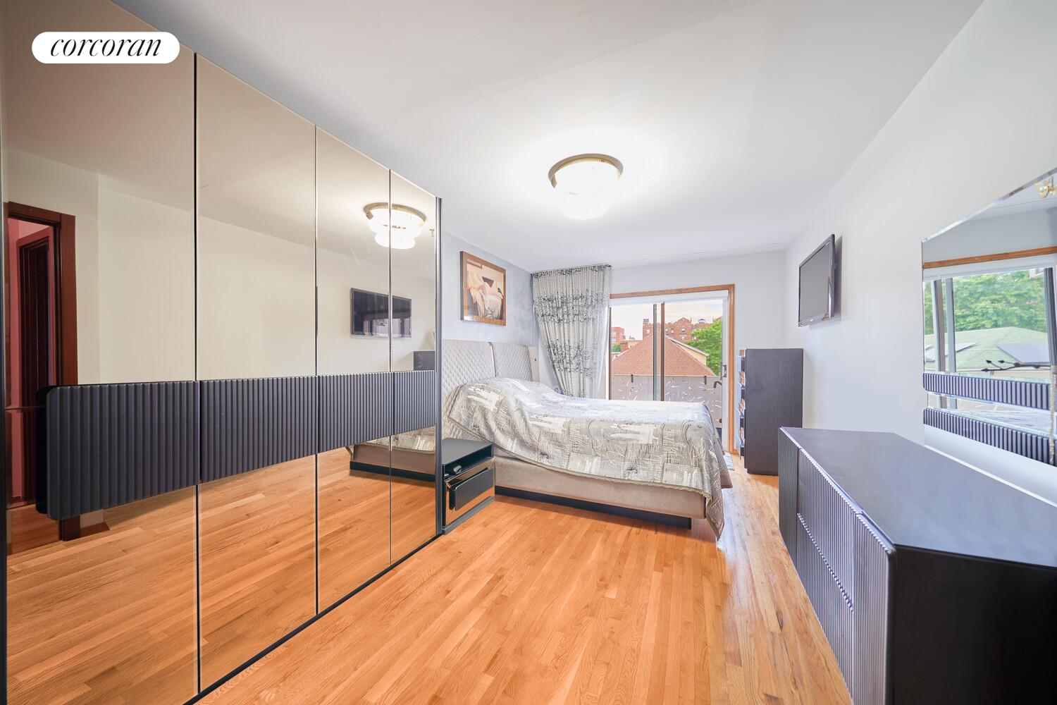 #6 photo, 1749 E 16TH Street, ブルックリン区 Homecrest , NY 11229