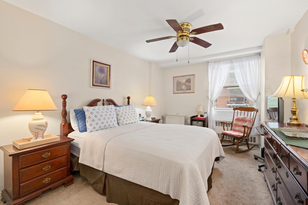 #6 photo, 100 W 94TH Street, マンハッタン Upper West Side , NY 10025