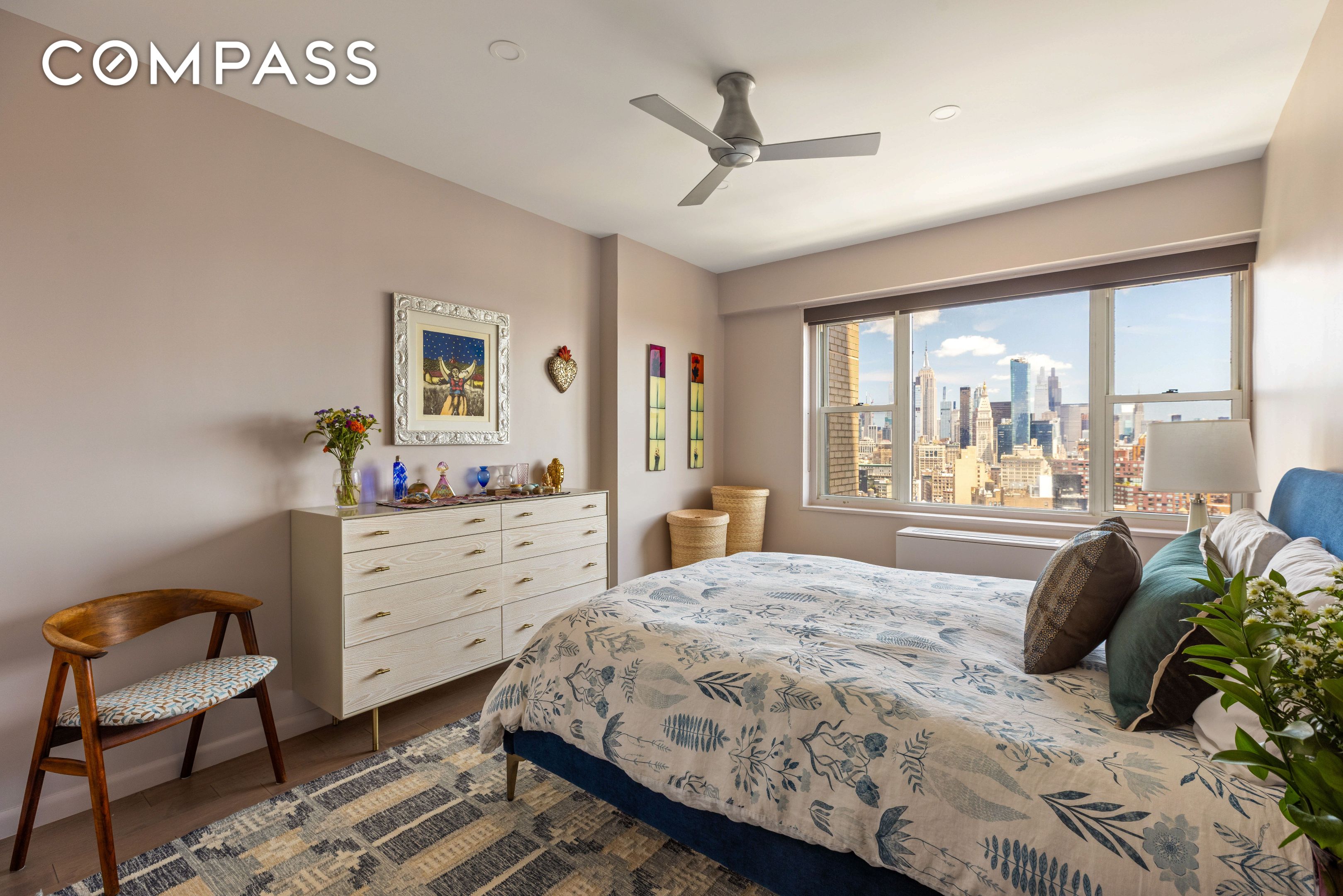 #6 photo, 60 E 8th Street, マンハッタン Greenwich Village , NY 10003