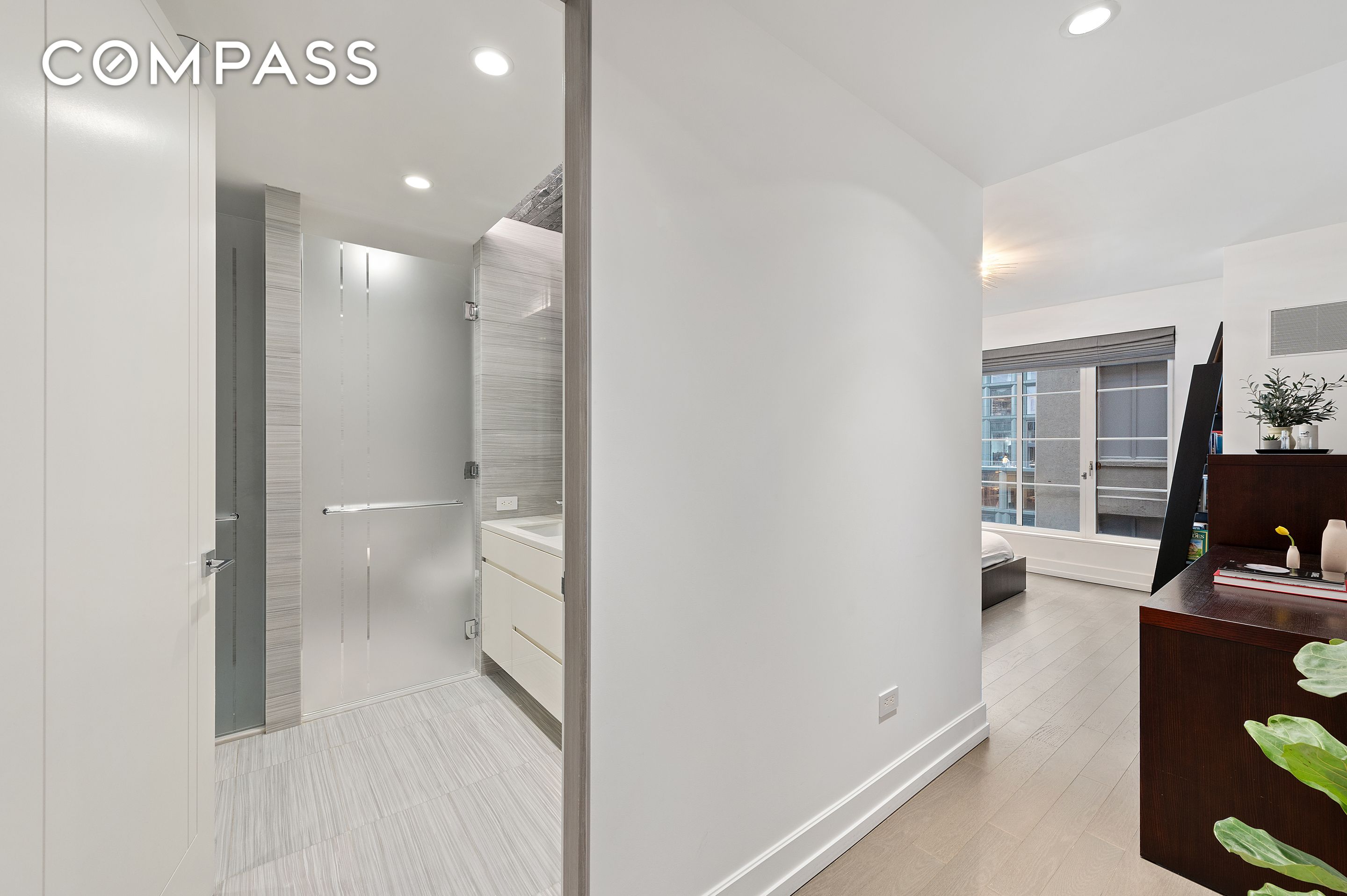 #12 photo, 70 Charlton Street, マンハッタン Hudson Square , NY 10014